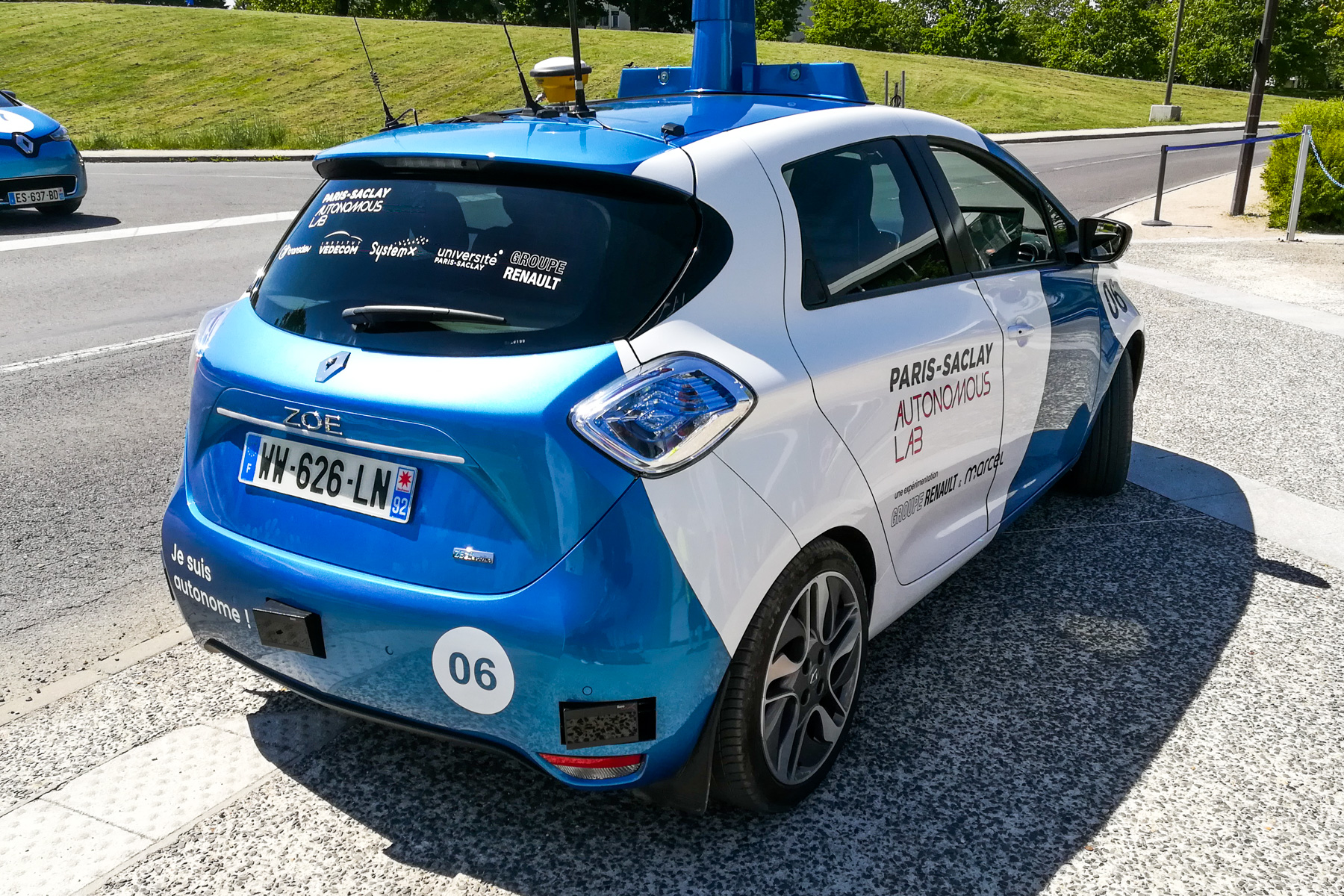 Renault samochody autonomiczne testy 