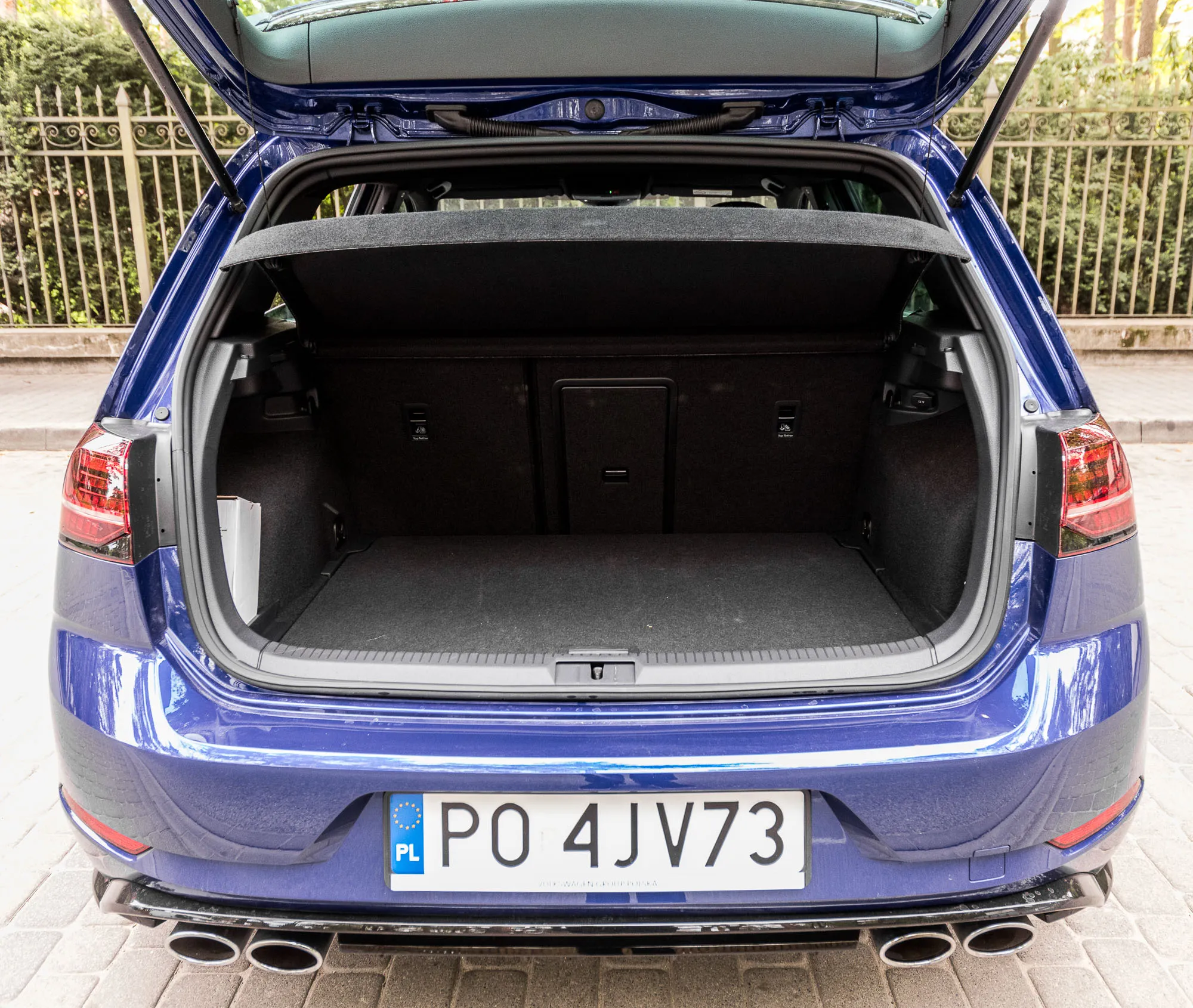VW Golf R bagażnik 