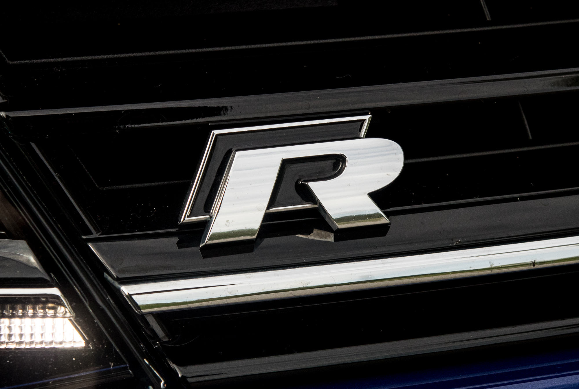 Volkswagen Golf R  