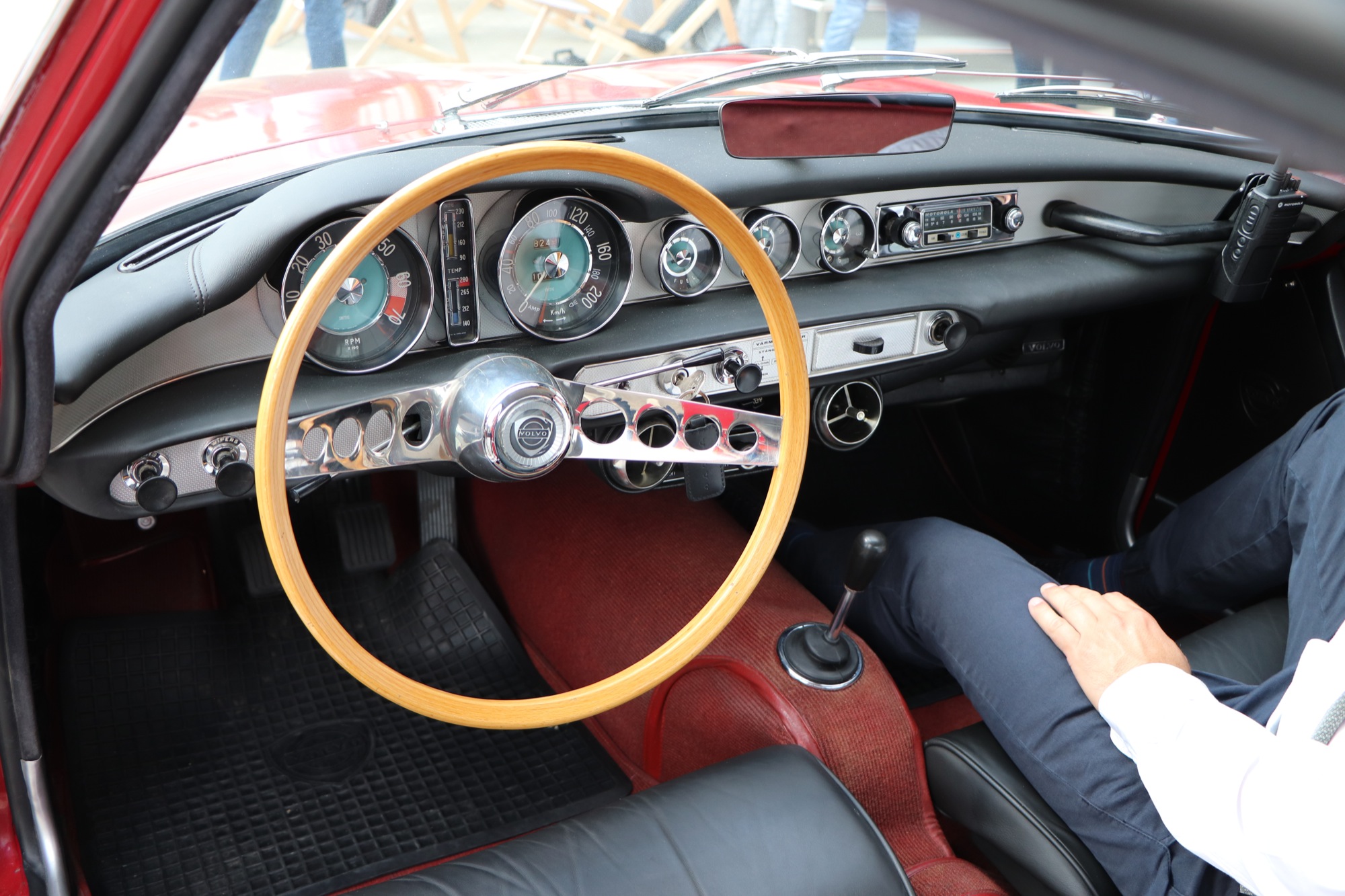 Volvo P1800 wnętrze 