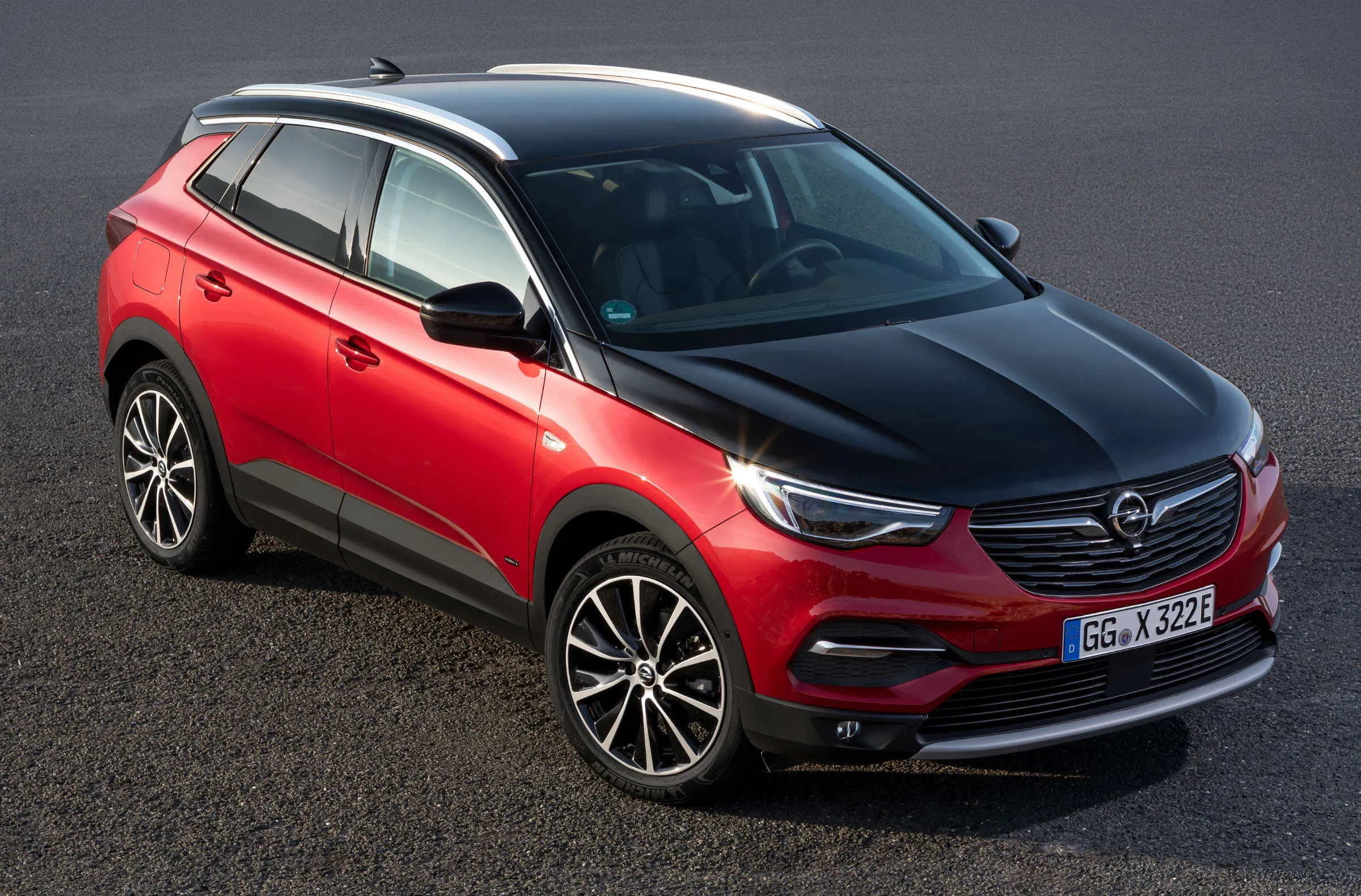 Opel Grandland X Hybrid4 
