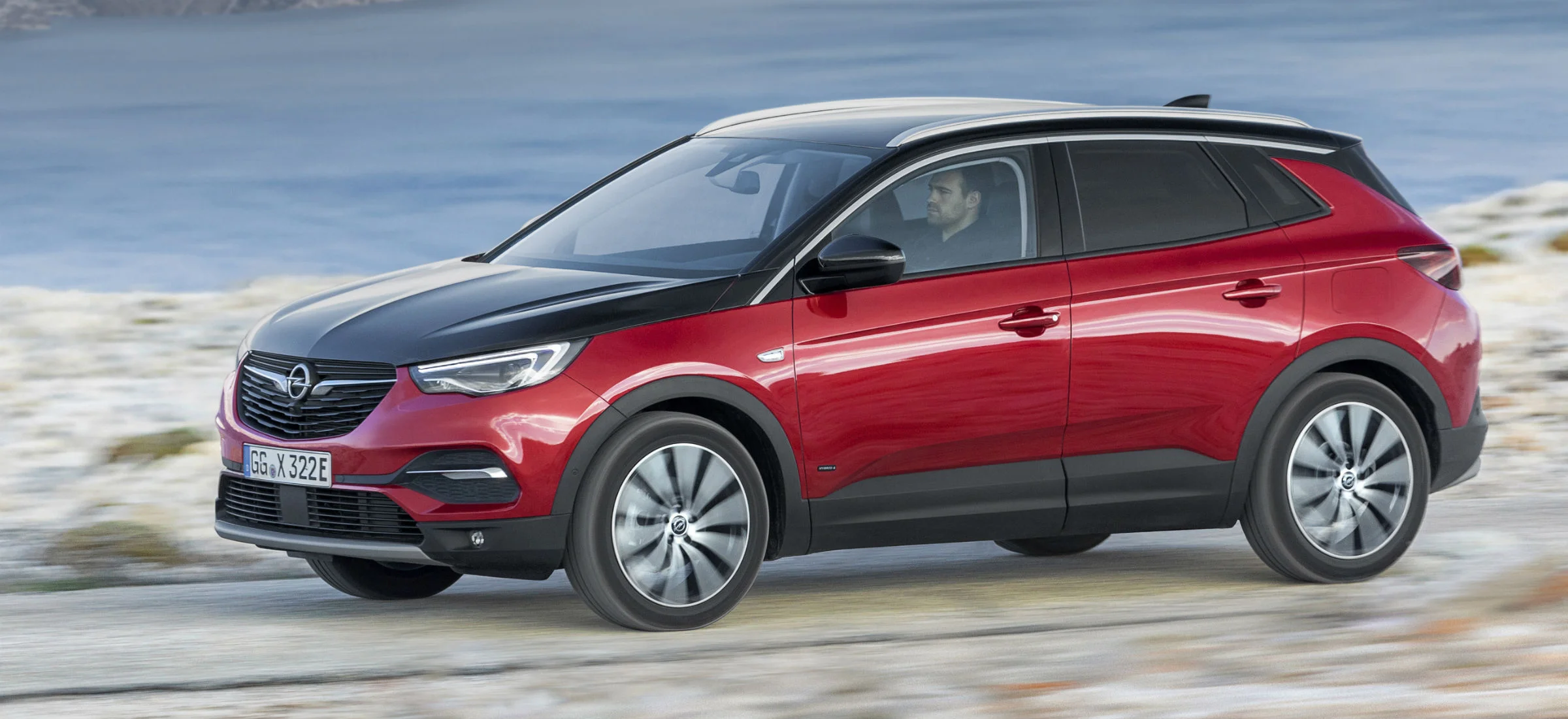 Opel Grandland X Hybrid4