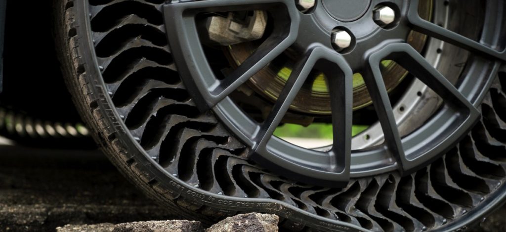 opony Michelin Uptis 