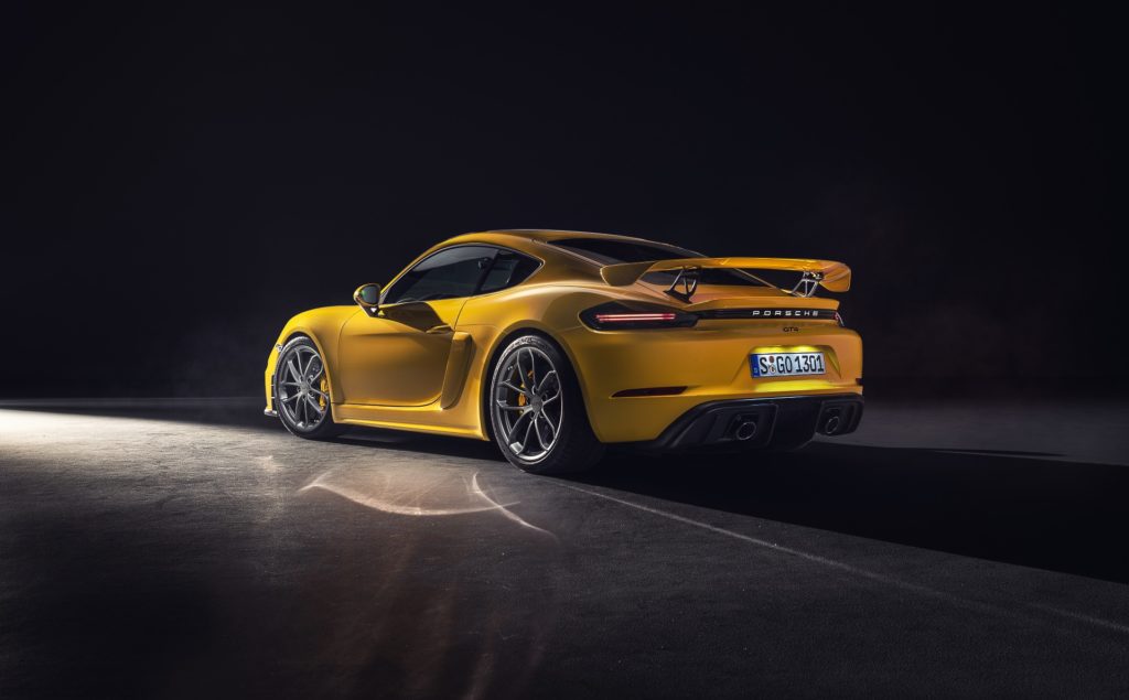 Porsche Cayman GT4 2019 