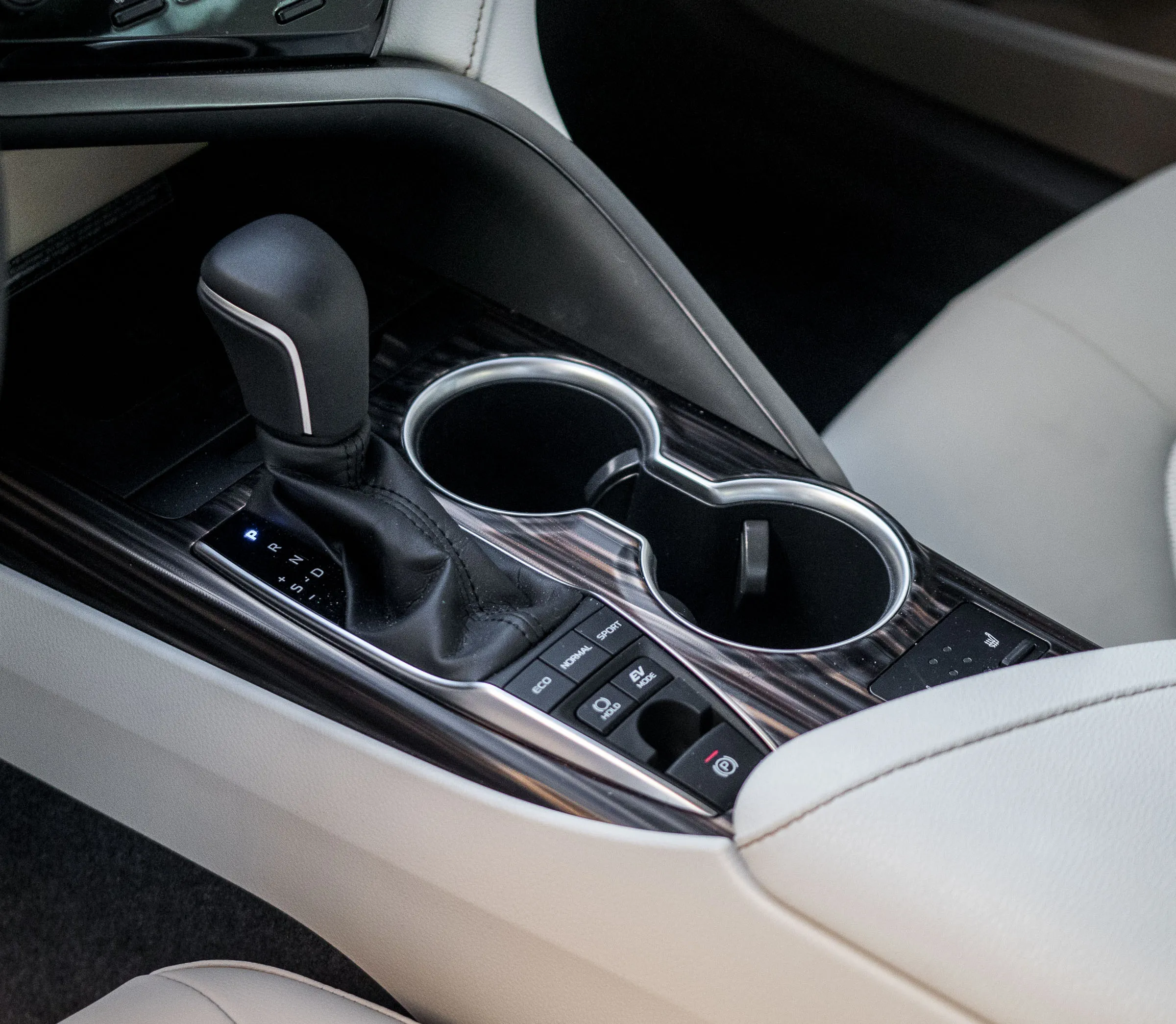 toyota camry 2019 test 