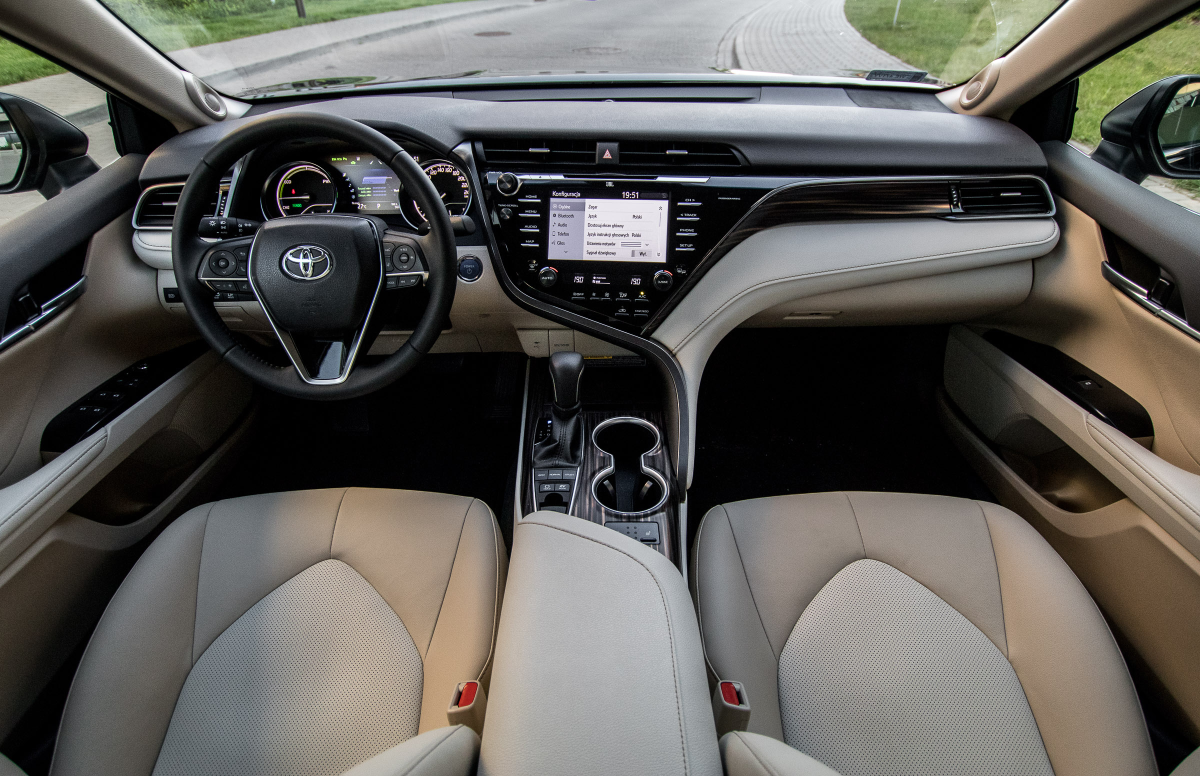 toyota camry 2019 test 