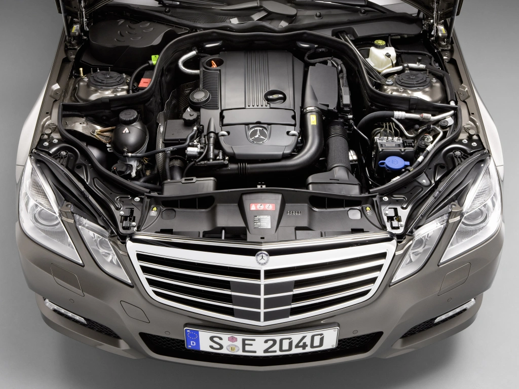 Mercedes W212 silniki 