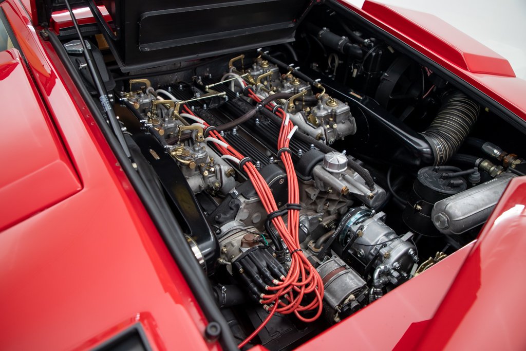 Lamborghini Countach 