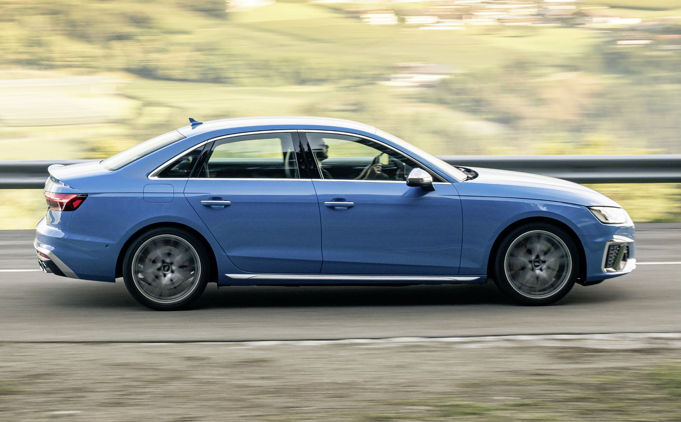 nowe audi a4 