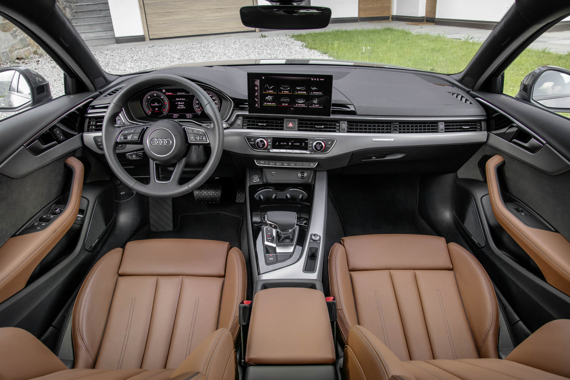 nowe audi a4 