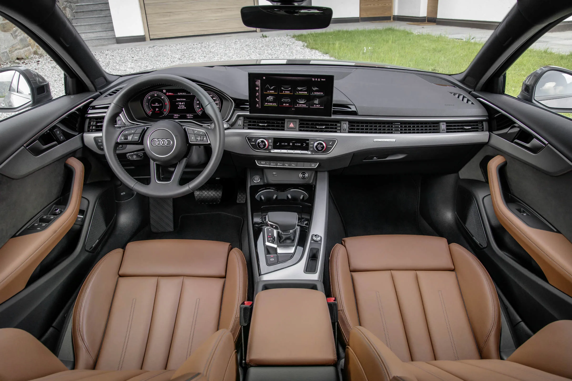 nowe audi a4 