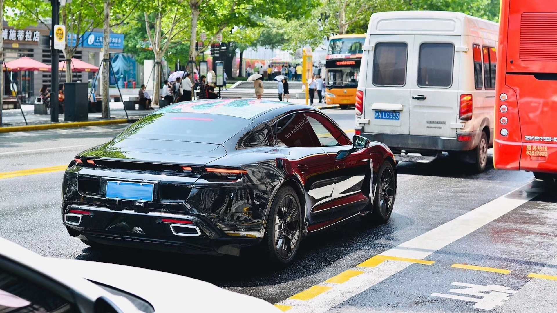 Porsche Taycan 