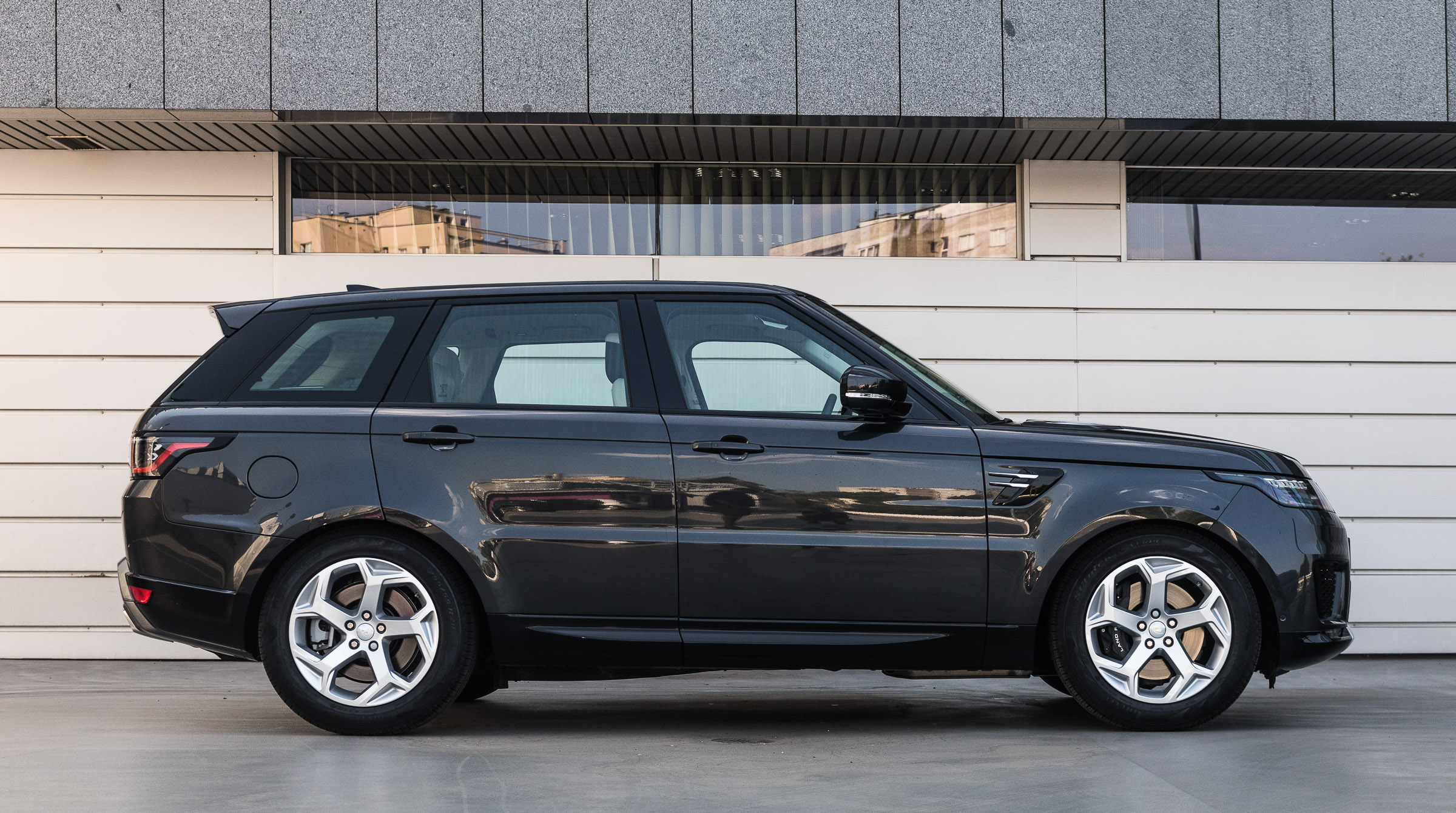 Range Rover Sport P400e PHEV