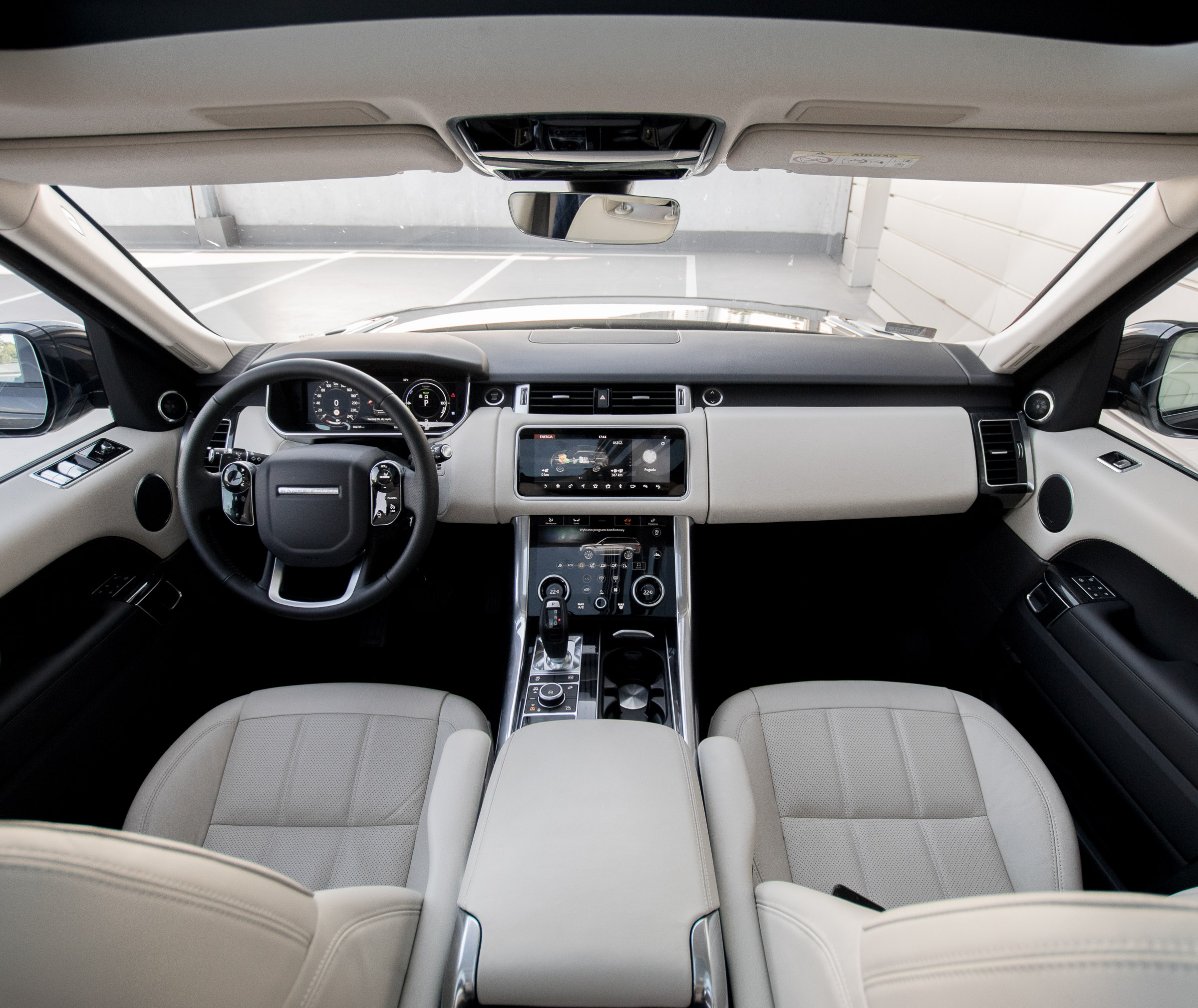 Range Rover Sport P400e PHEV 