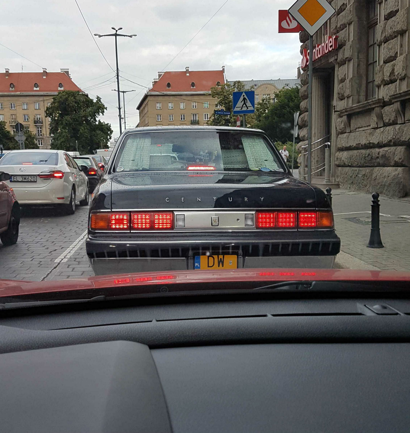 Toyota Century 