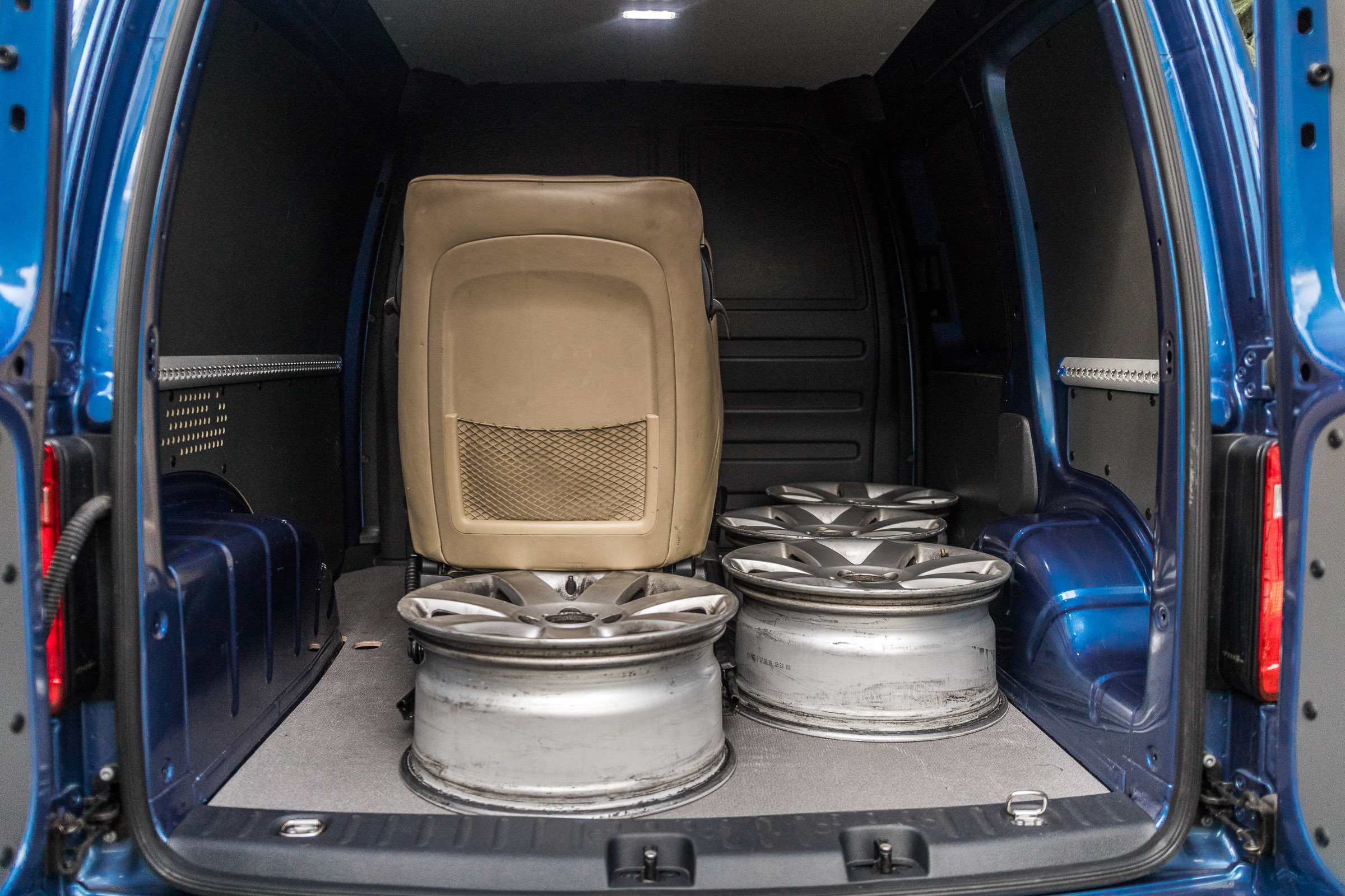 VW Caddy CNG test 