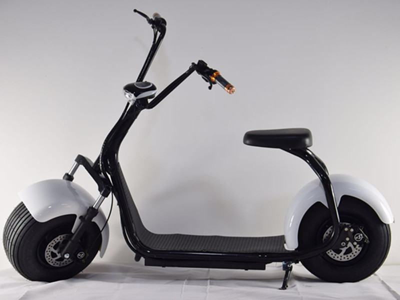 duża hulajnoga elektryczna motorower 