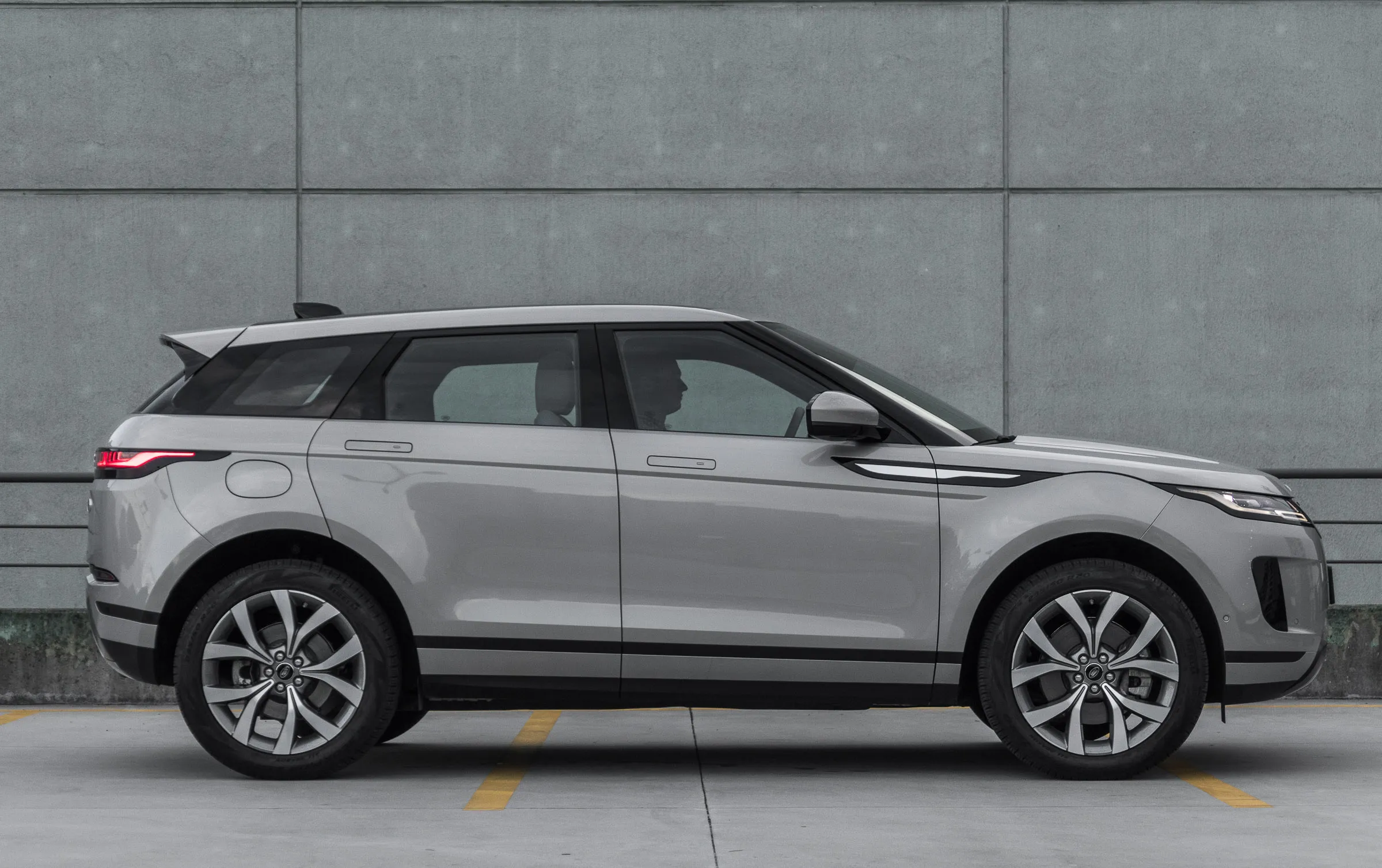 Range Rover Evoque 2019 test 