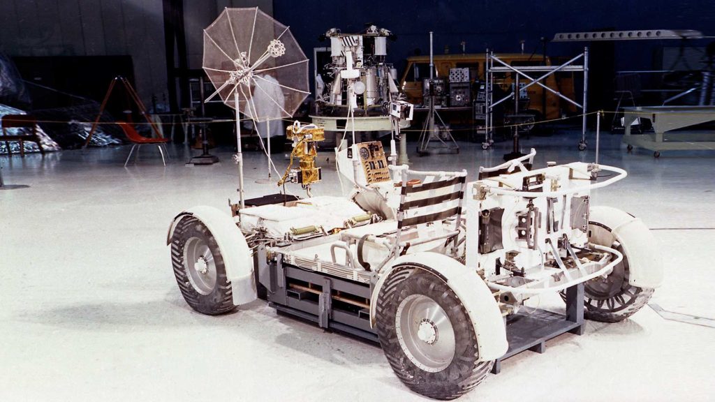 samochód w kosmosie lunar roving vehicle 