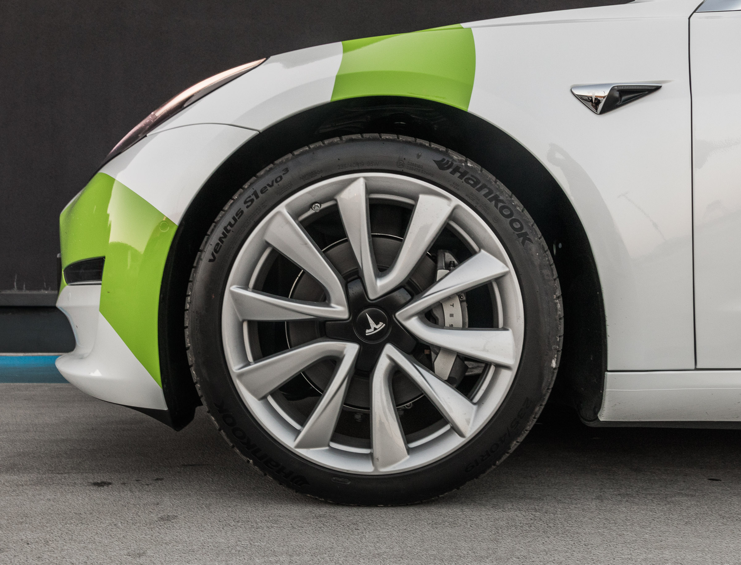 Tesla Model 3 Polska 