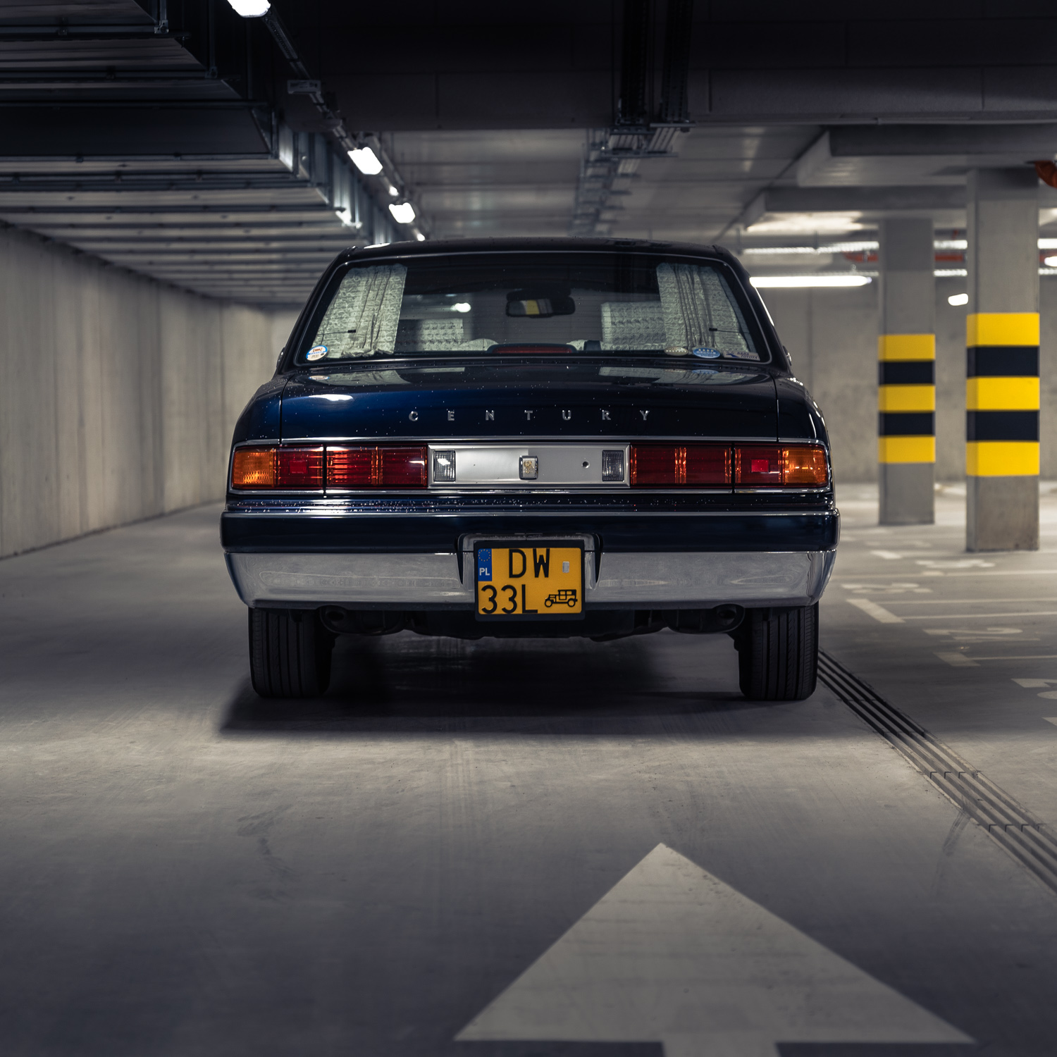Toyota Century 