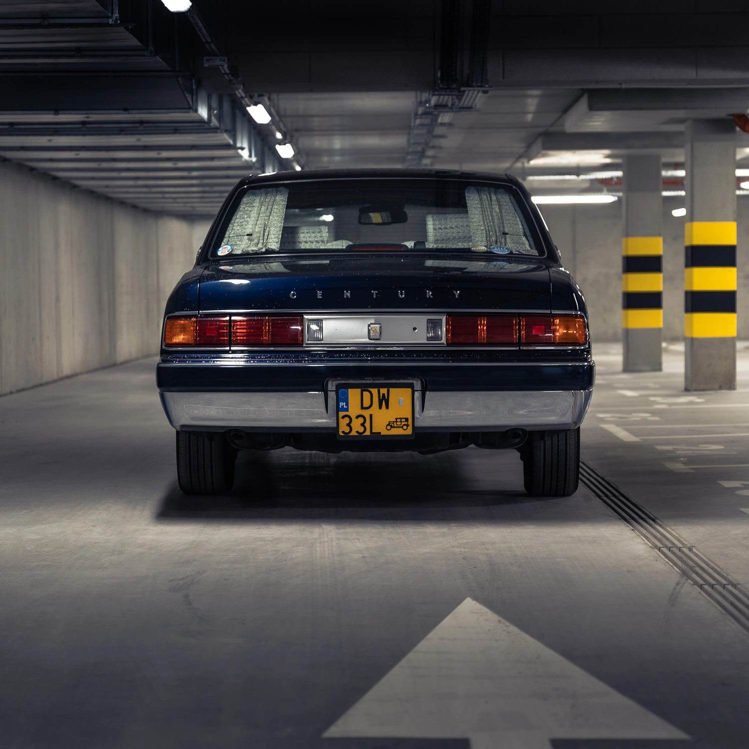 Toyota Century 