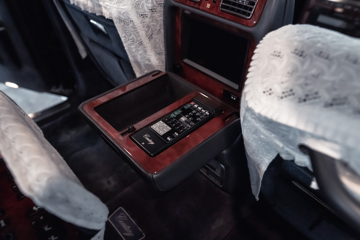 Toyota Century 