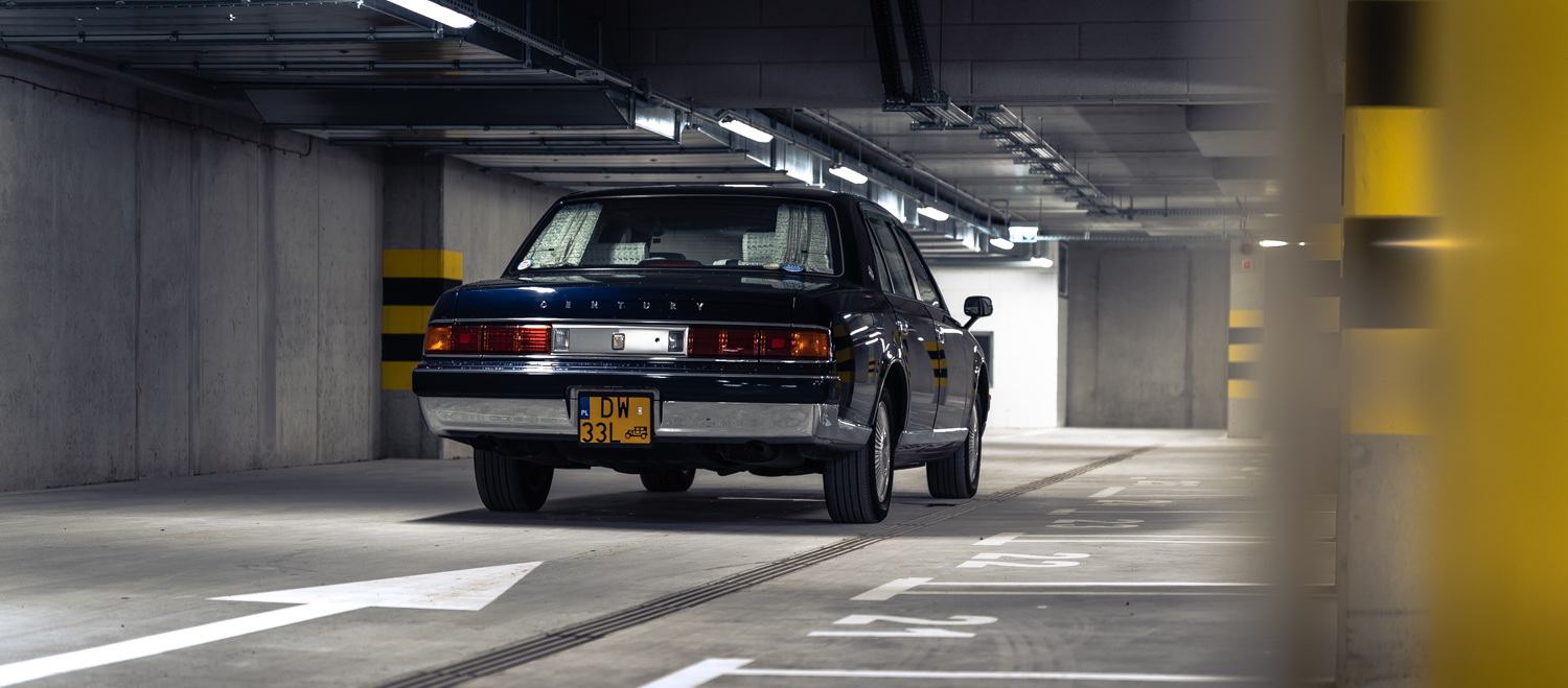 Toyota Century