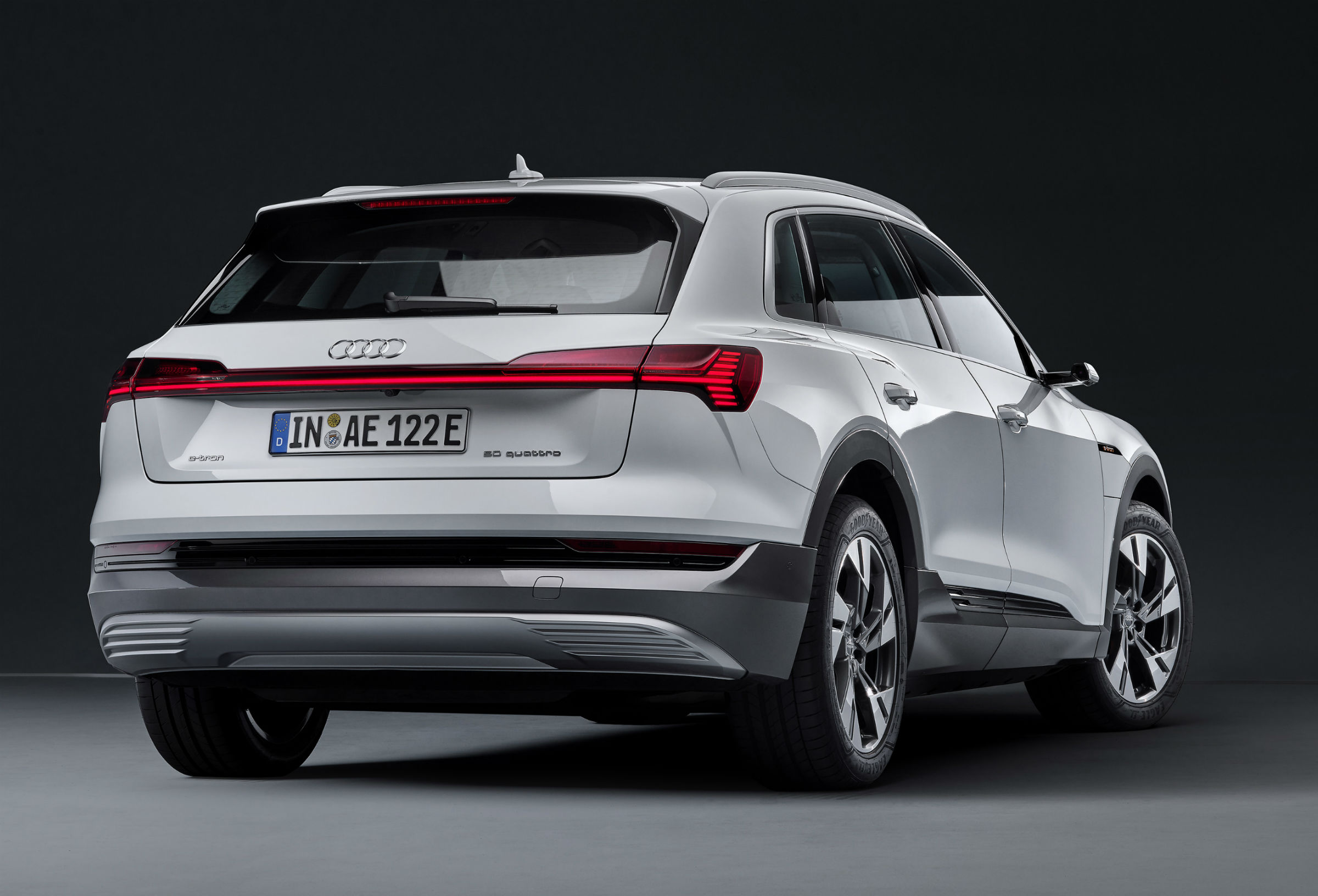 Audi e-tron 50 quattro 