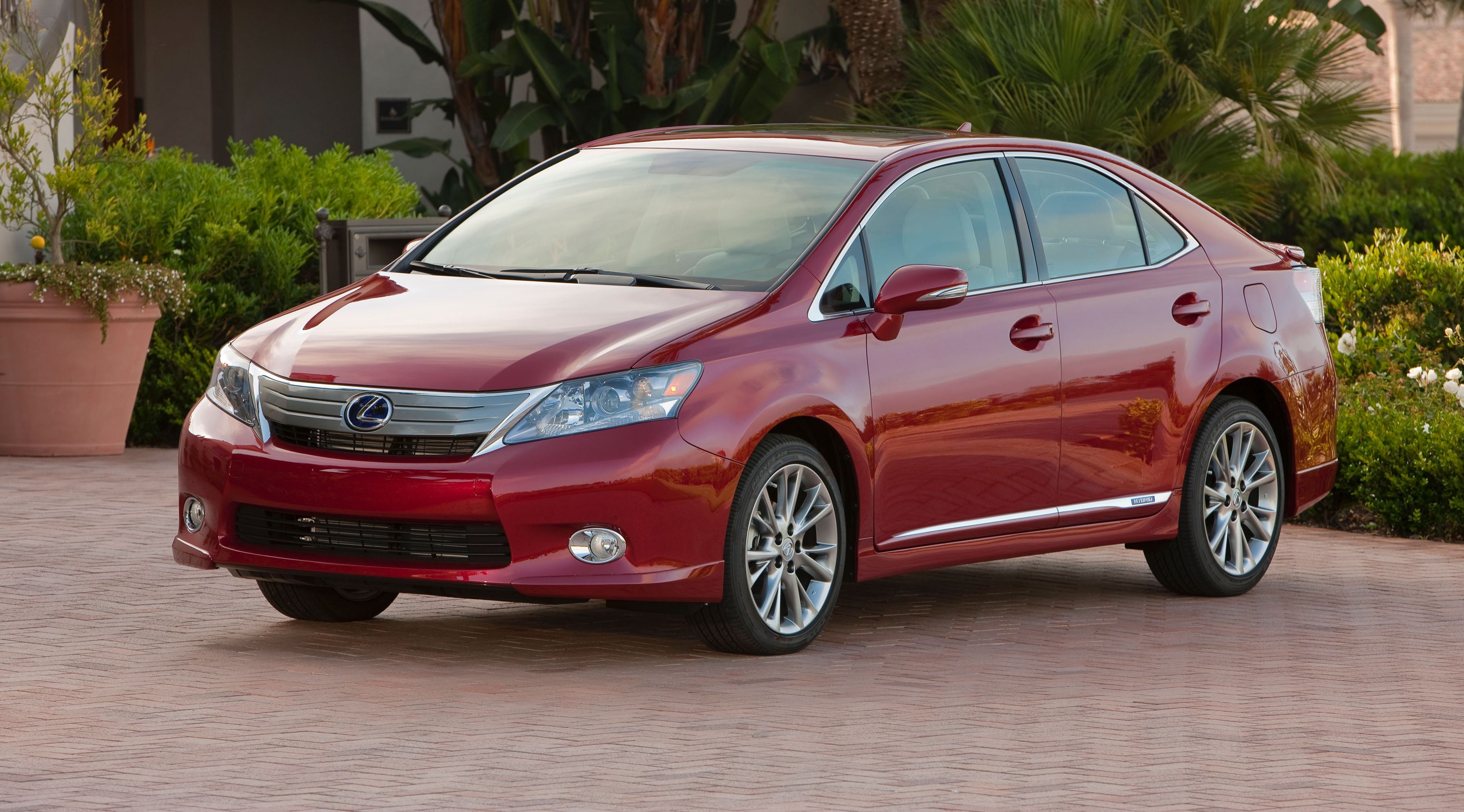 Lexus HS250h na sprzedaż