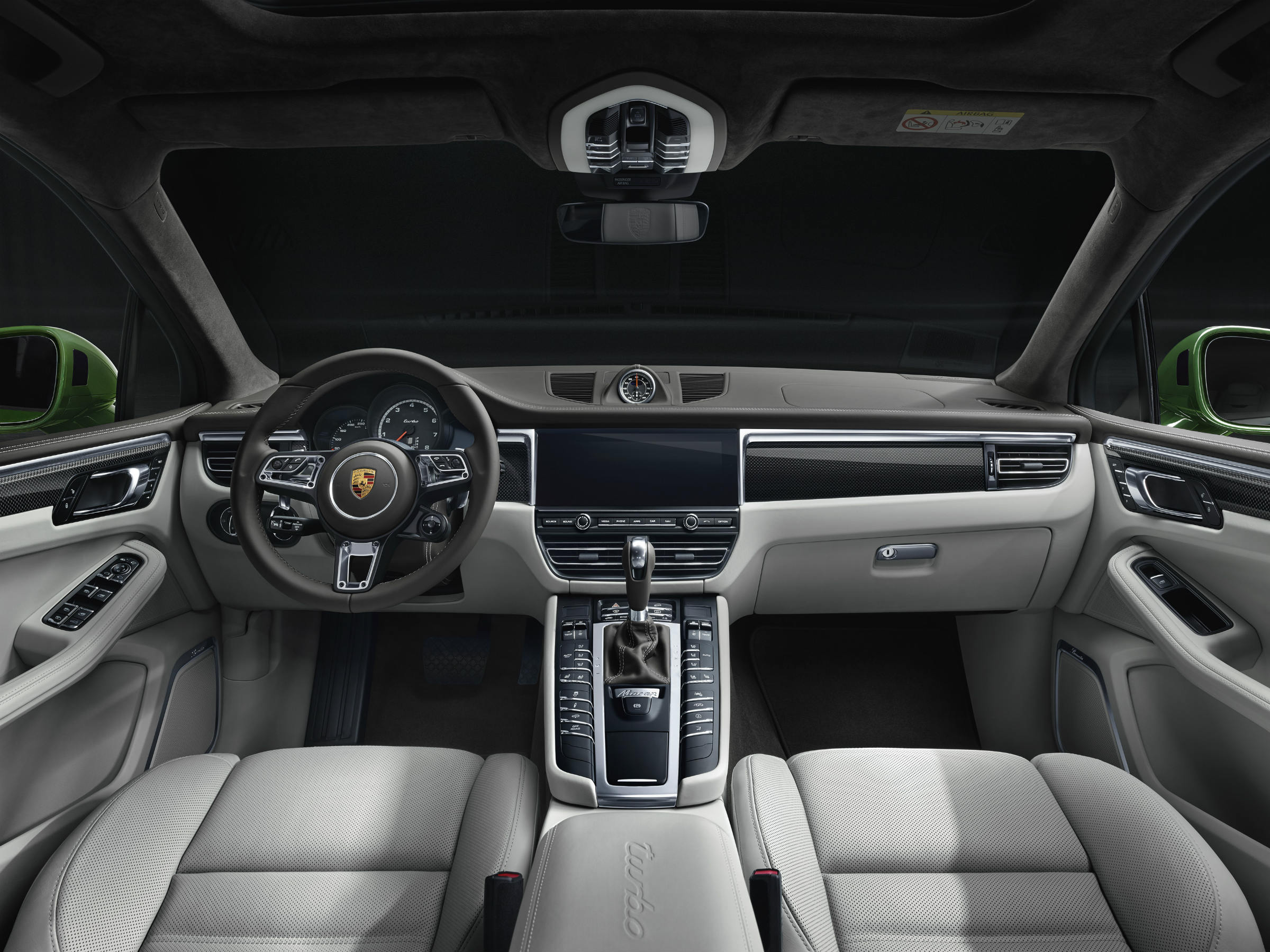 Porsche Macan Turbo 