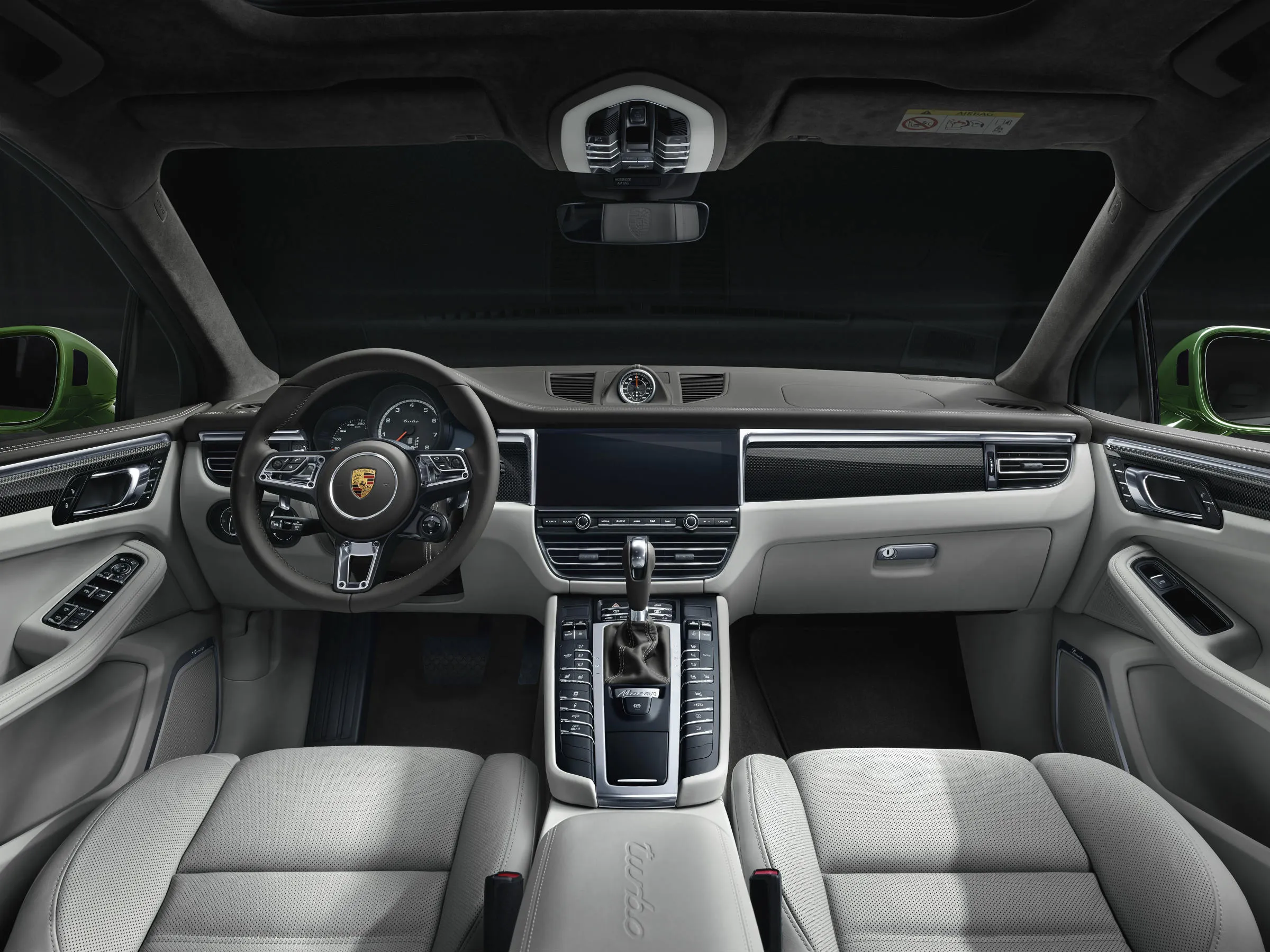 Porsche Macan Turbo 
