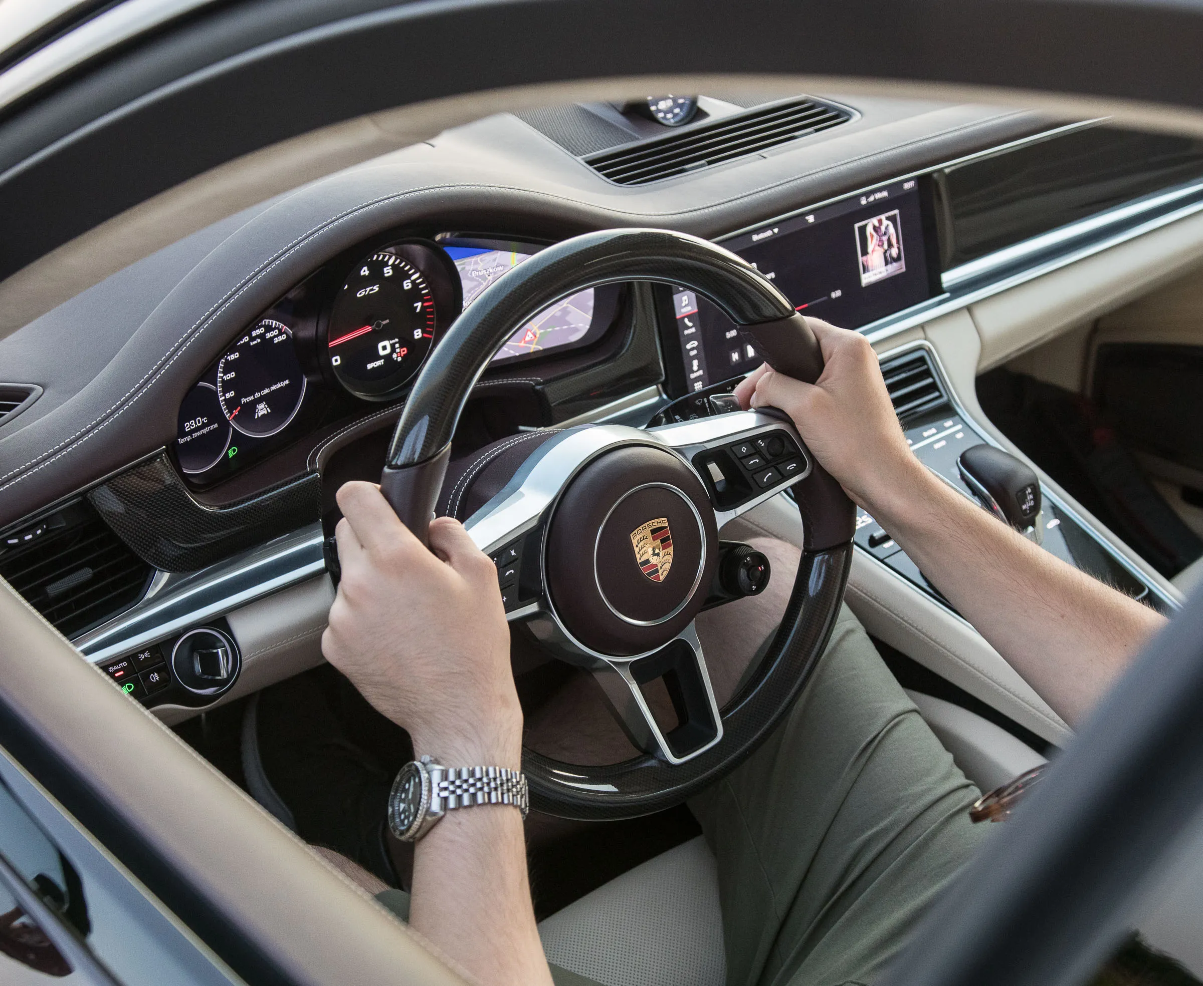 Porsche Panamera GTS 2019 test 