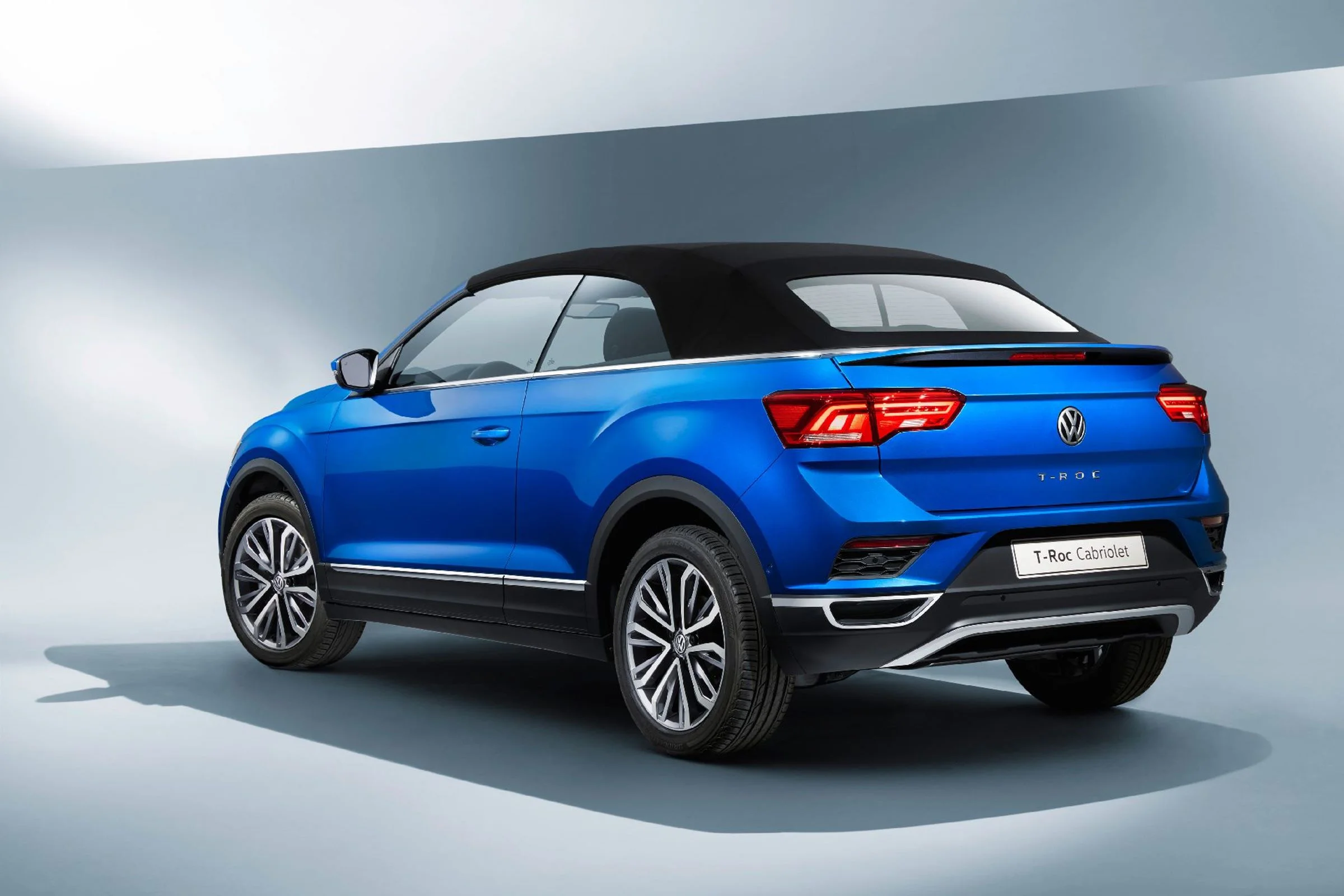Volkswagen kończy produkcję najstarszego typu nadwozi. Klienci wolą siedzieć w puszkach