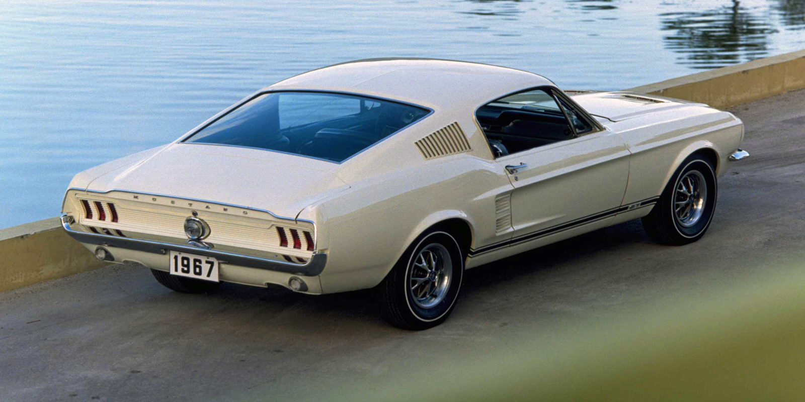ford mustang na sprzedaż