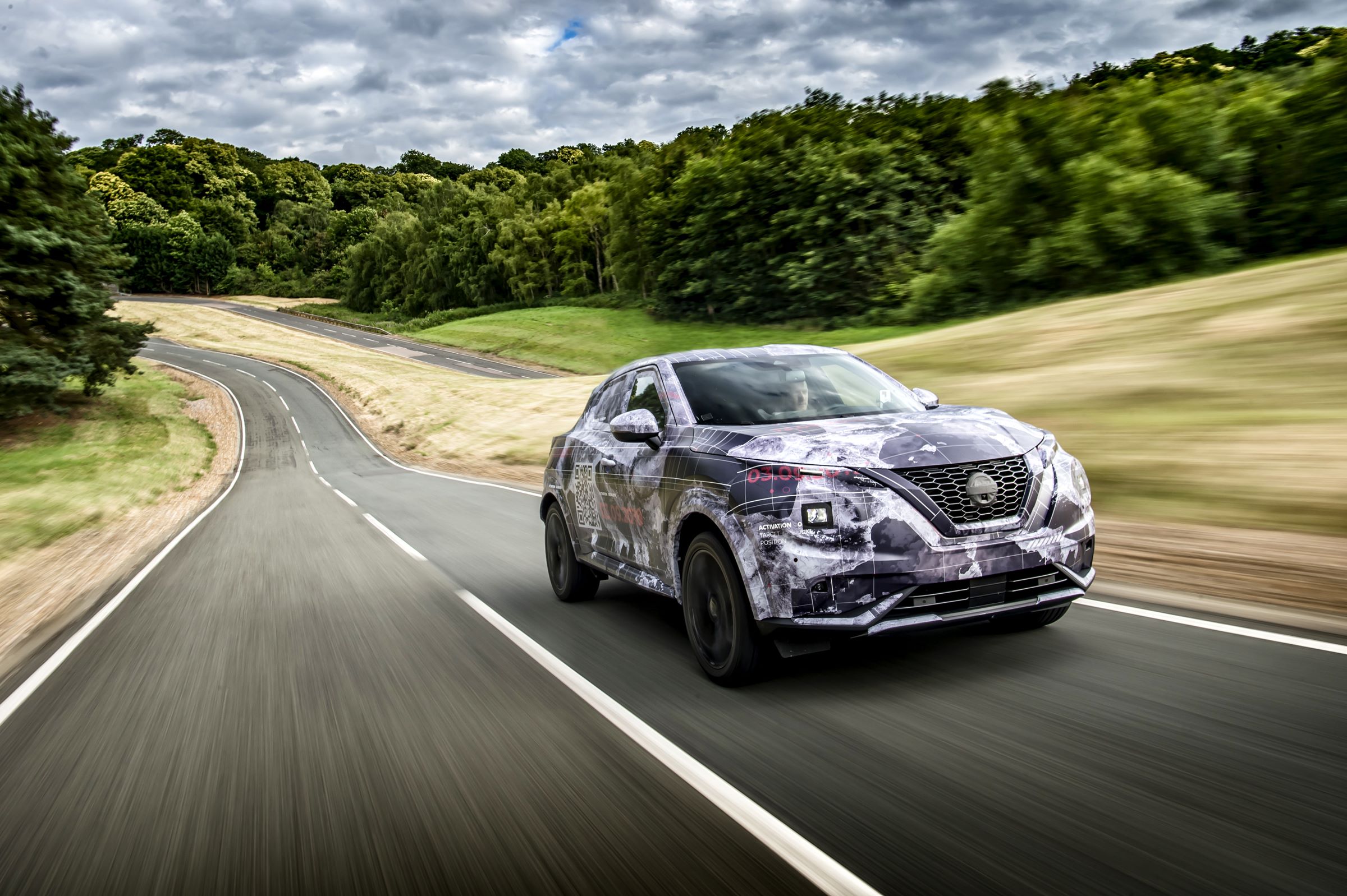 Tak jeździ nowy Nissan Juke. Jak wygląda? Jeszcze nie mogę pokazać