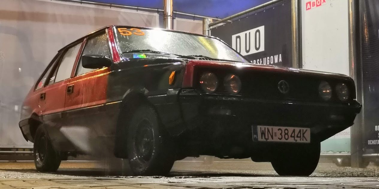 polonez gaśnie na wolnych obrotach