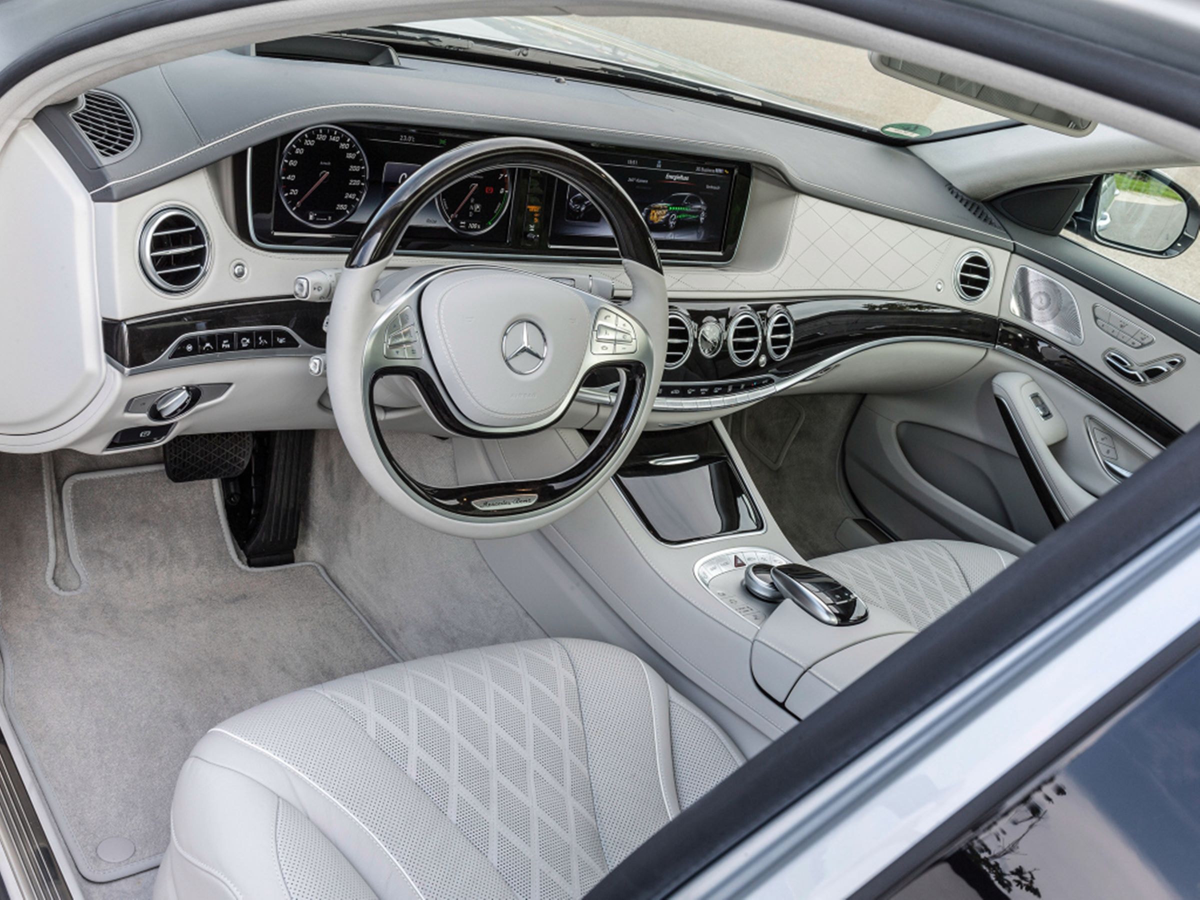 Skoda Octavia 2020 wnętrze 