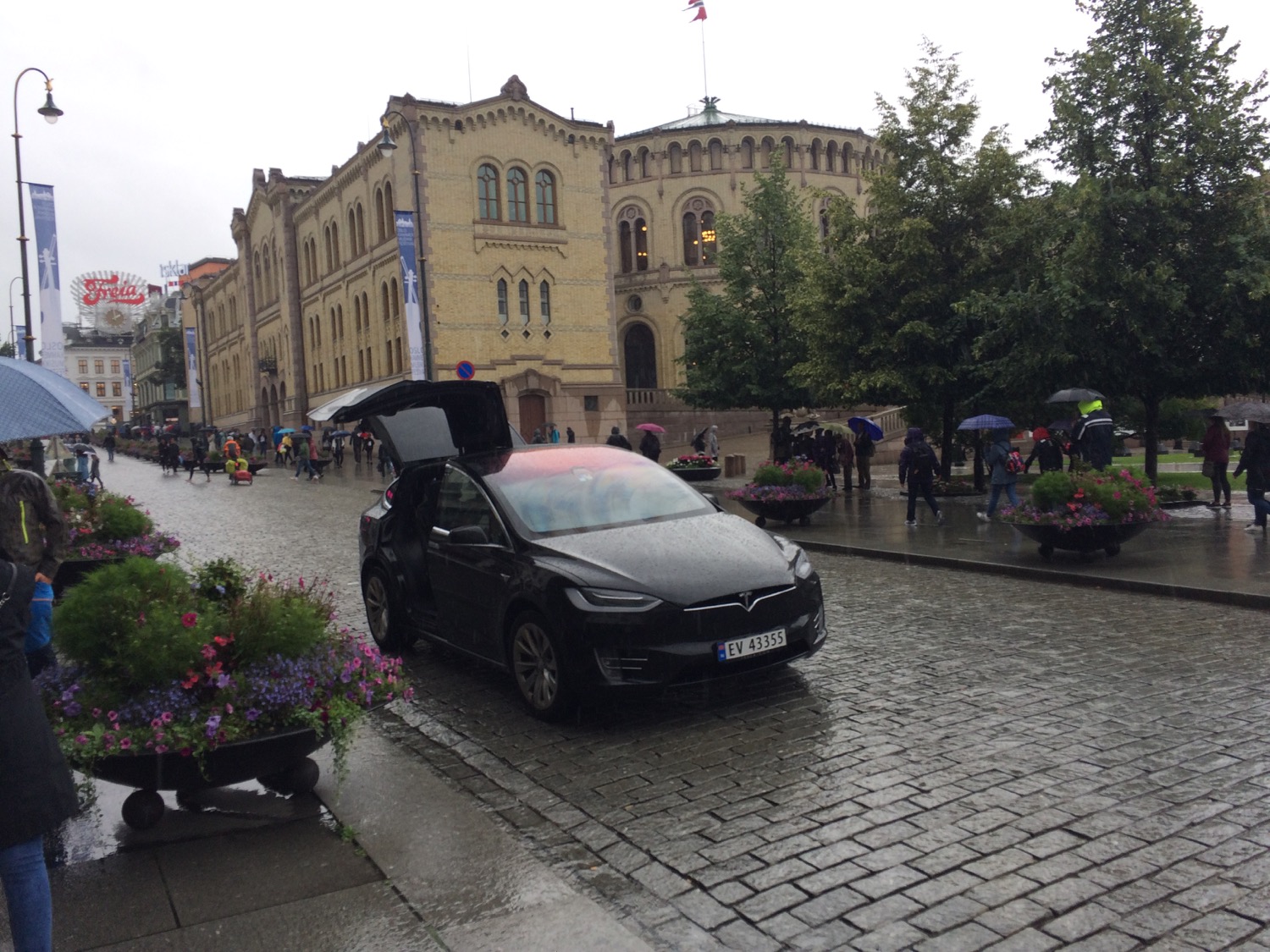 tesla model x norwegia cena 