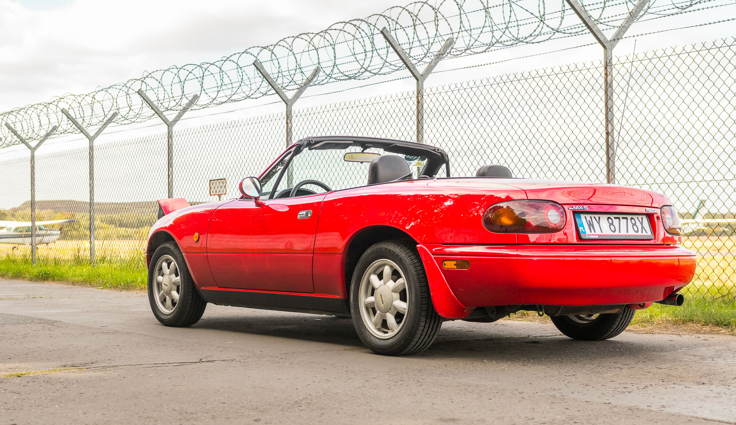 Mazda MX-5 NA używana 