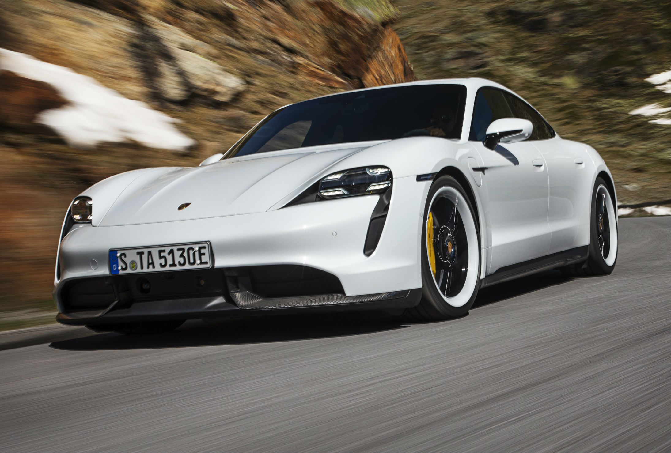 Porsche Taycan 