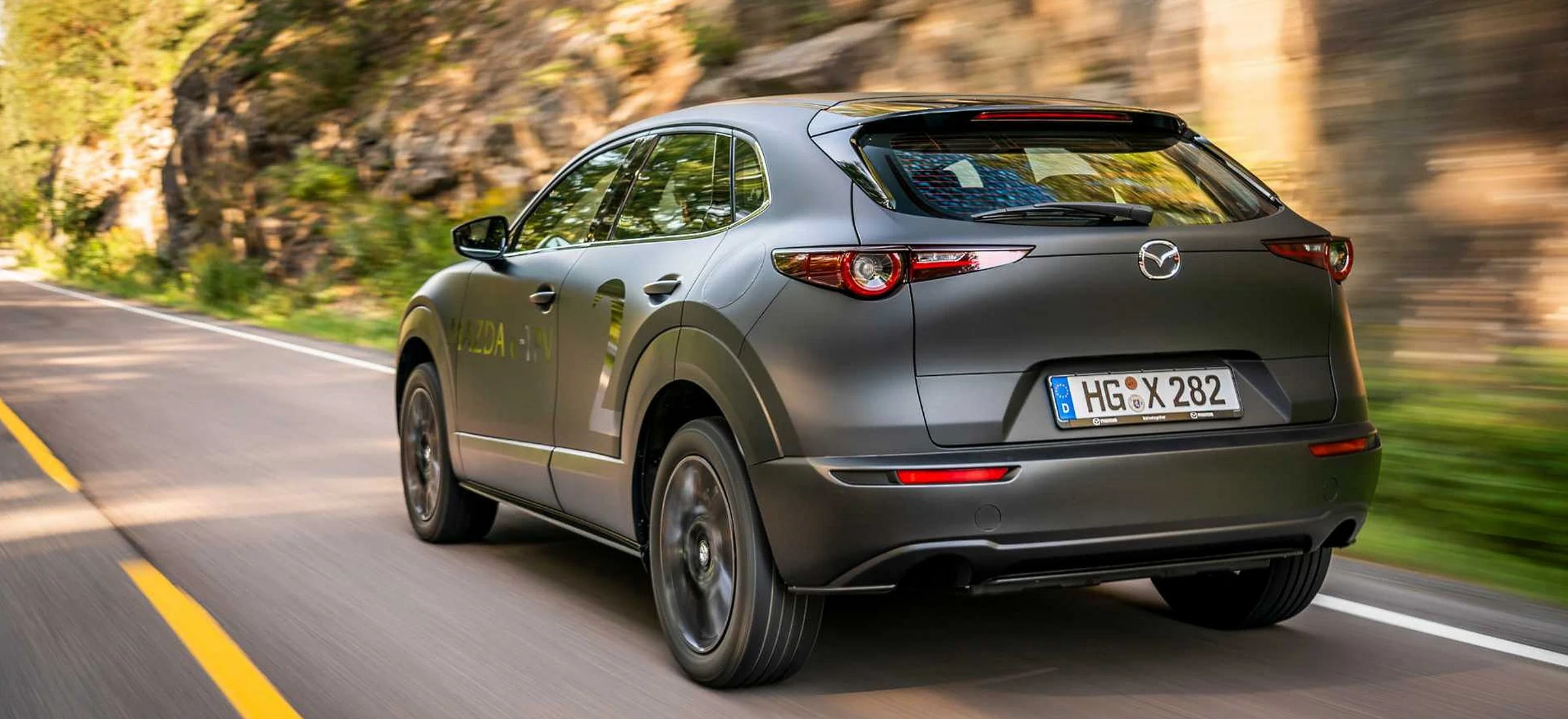 elektryczna Mazda