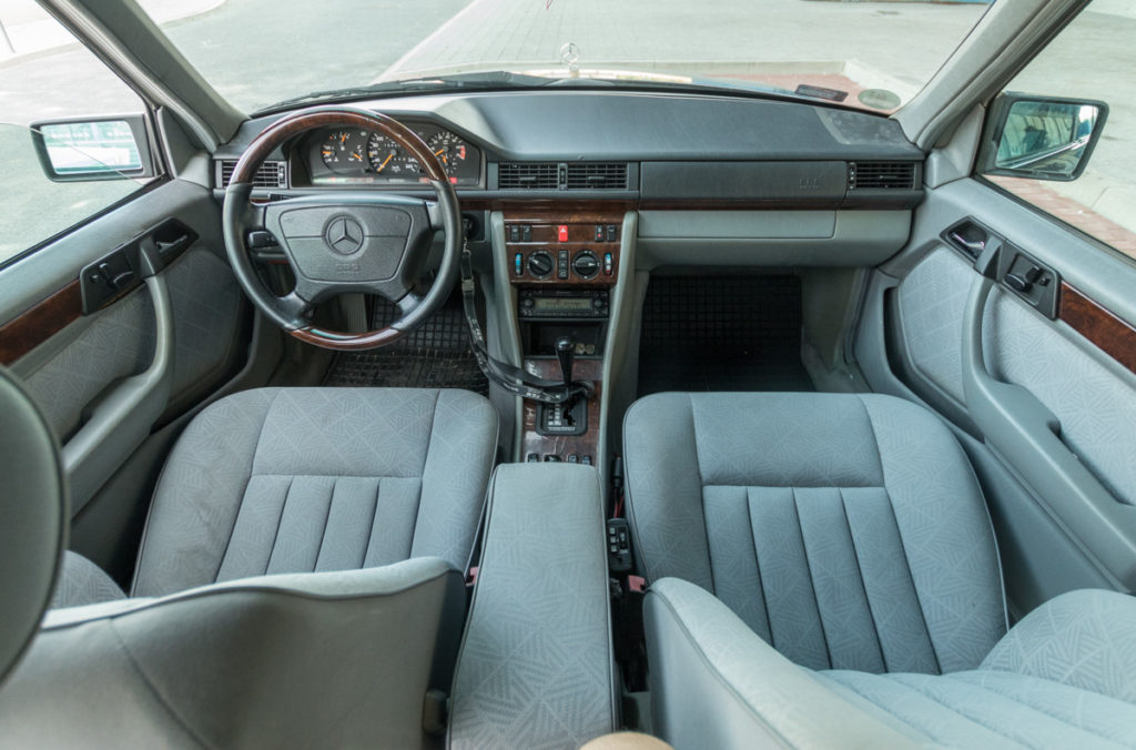 Mercedes W124 E420 opinie 