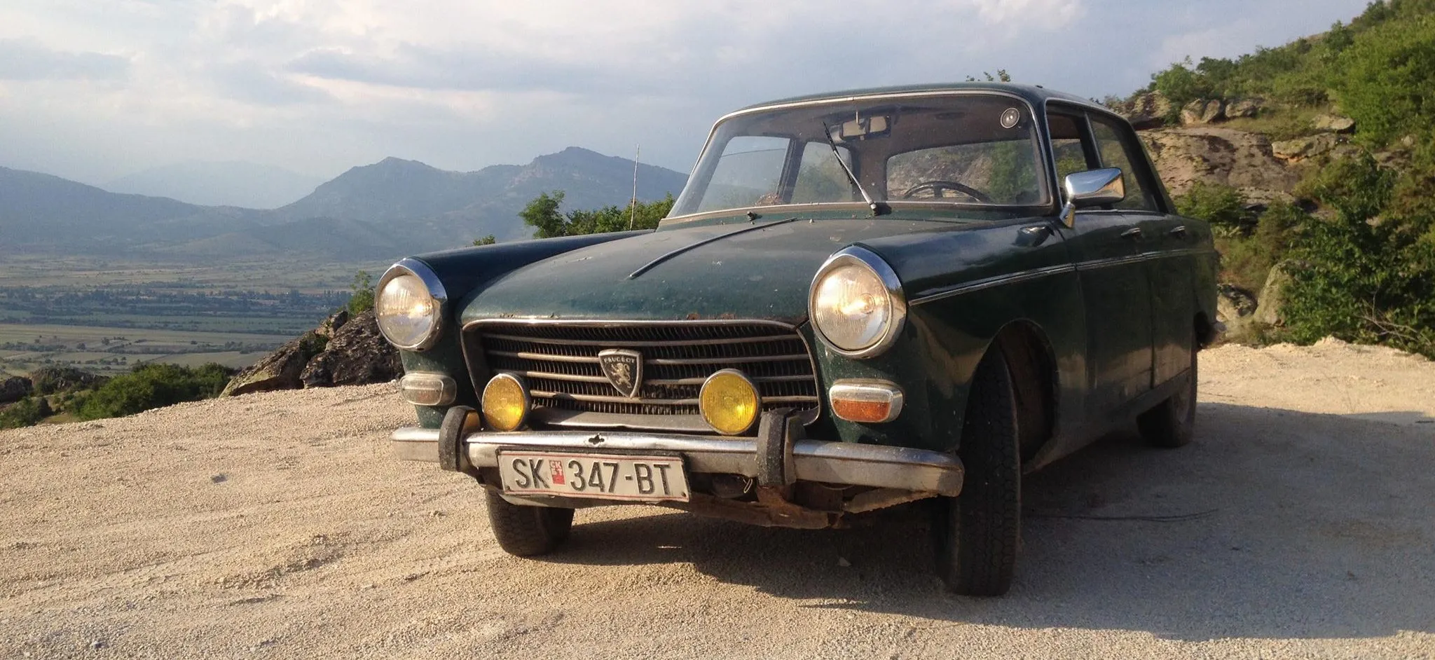 Peugeot 404