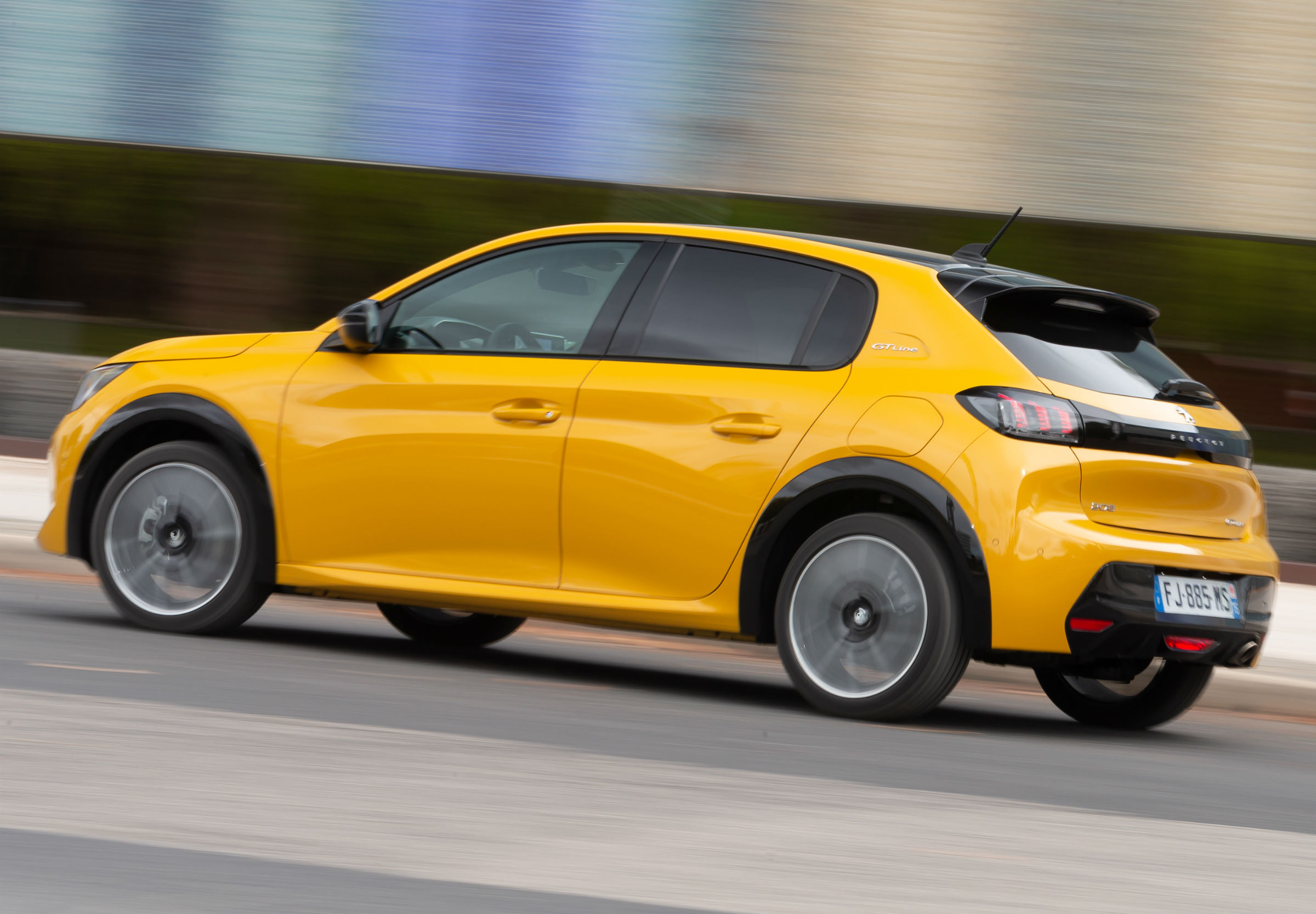 Peugeot 208 test 