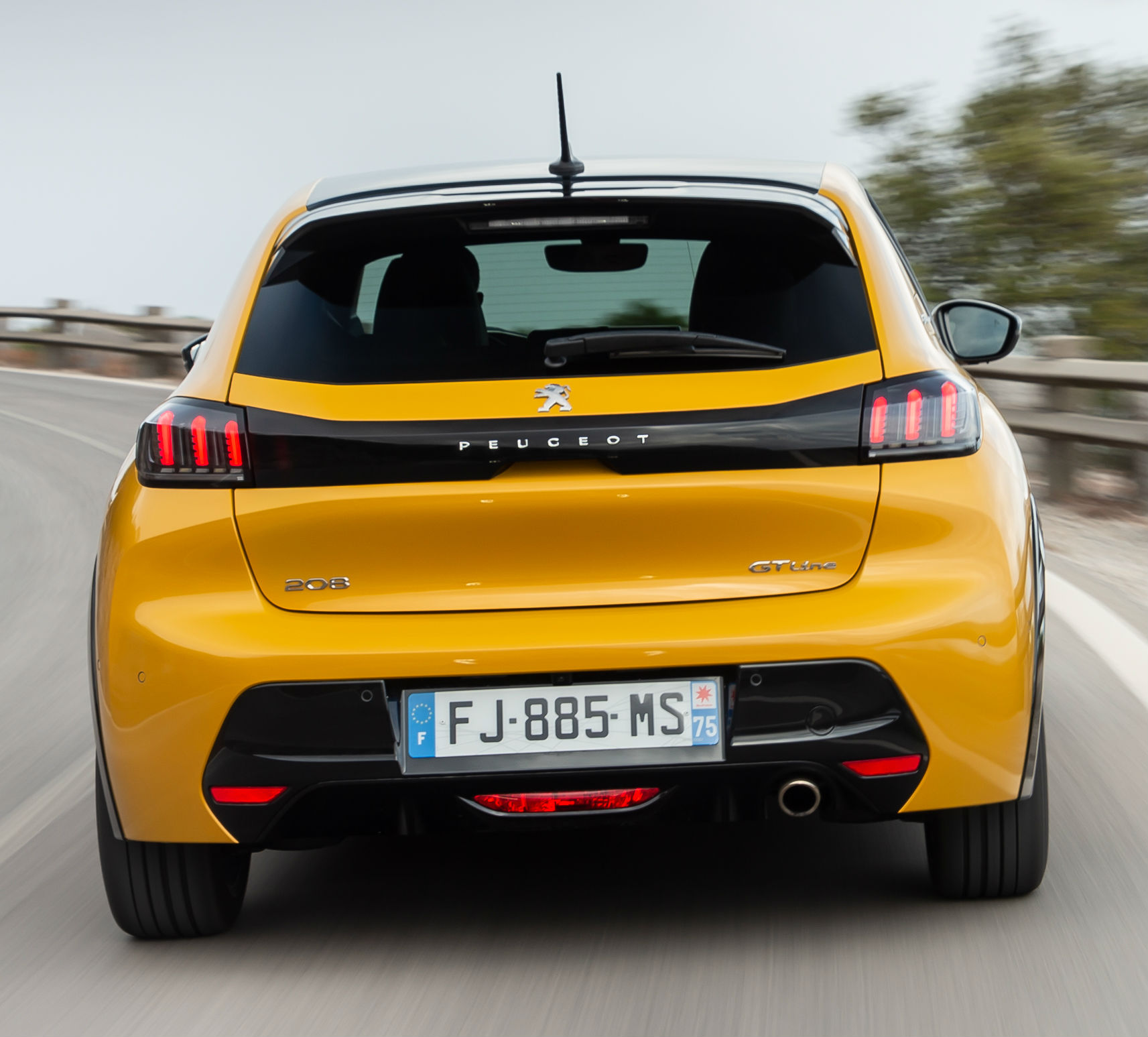 Peugeot 208 test 