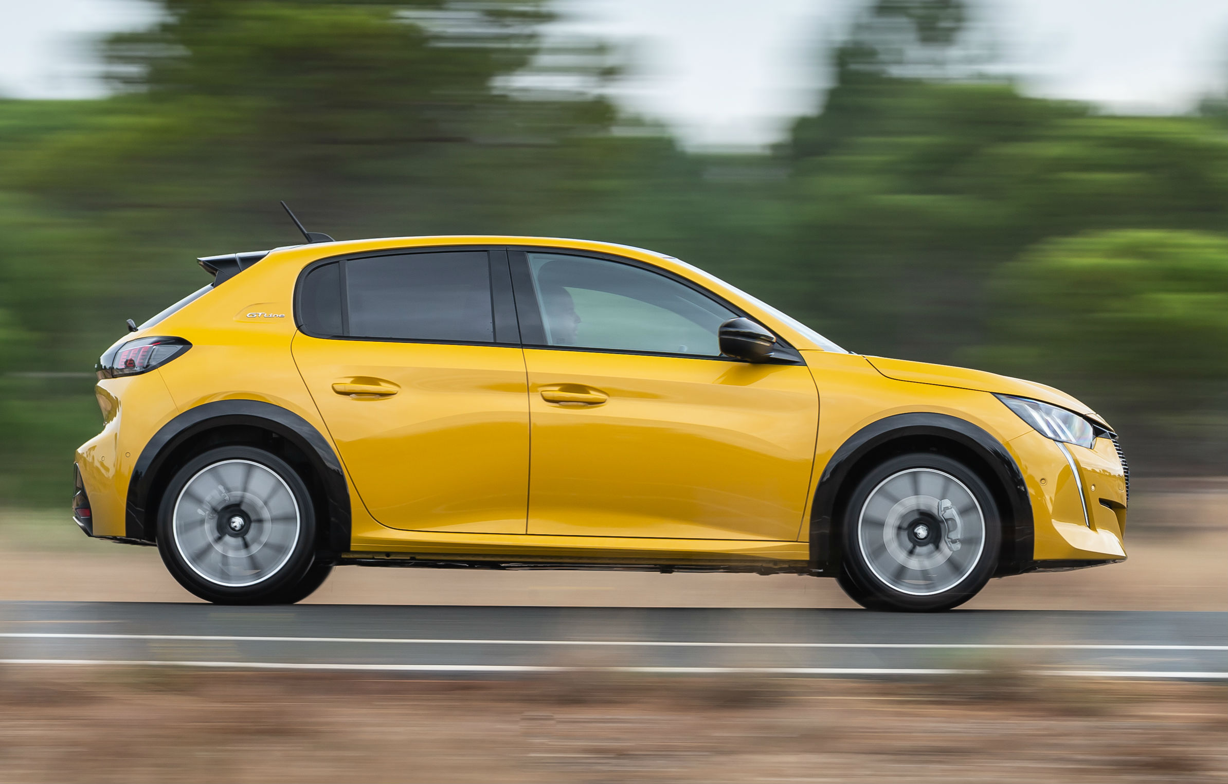 Peugeot 208 test 