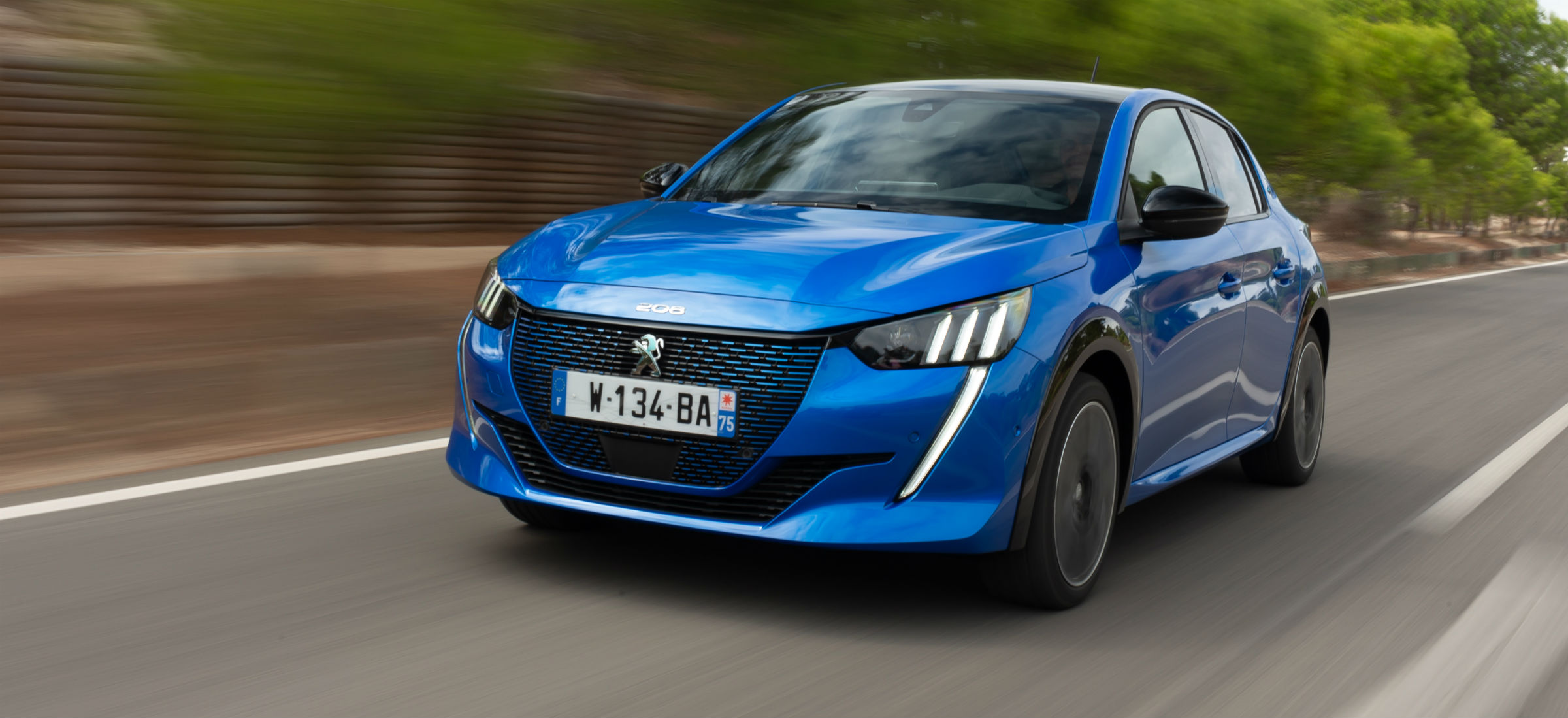 elektryczny Peugeot 208