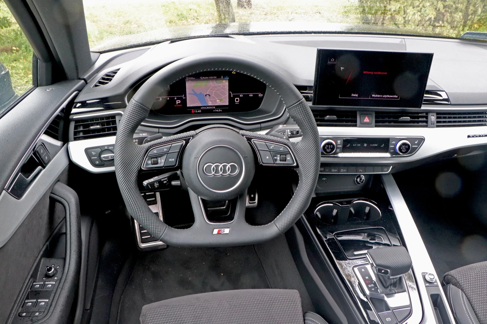 audi a4 lifting test