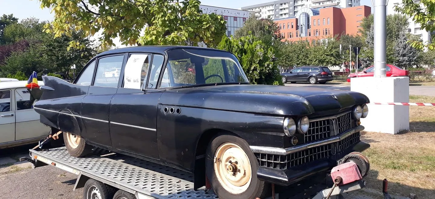 cadillac deville